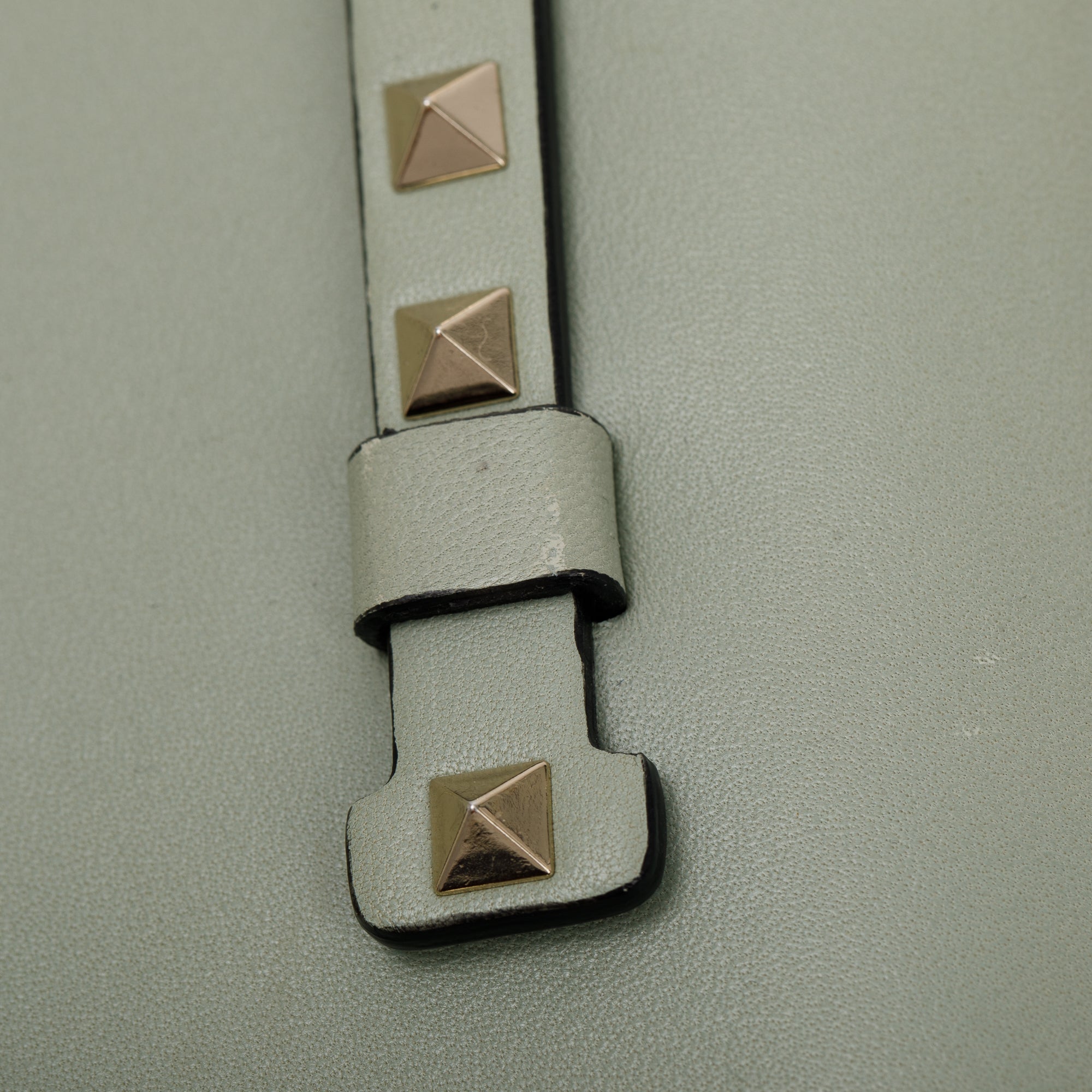 Valentino Green Calfskin Leather Rockstud Wristlet Clutch