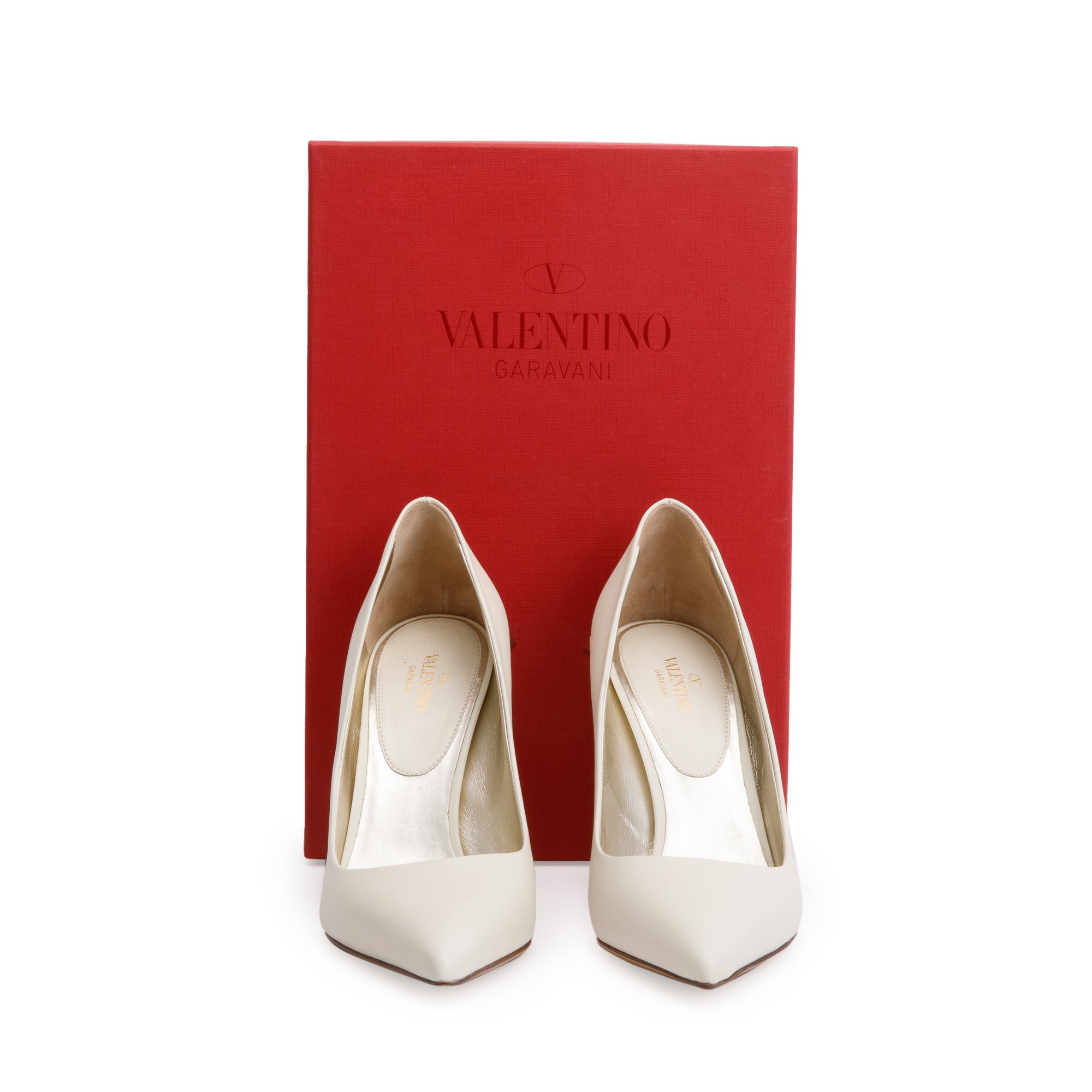 Valentino White Calf Leather Rockstud Embellished Soles Pump, Size 39 w/ Box