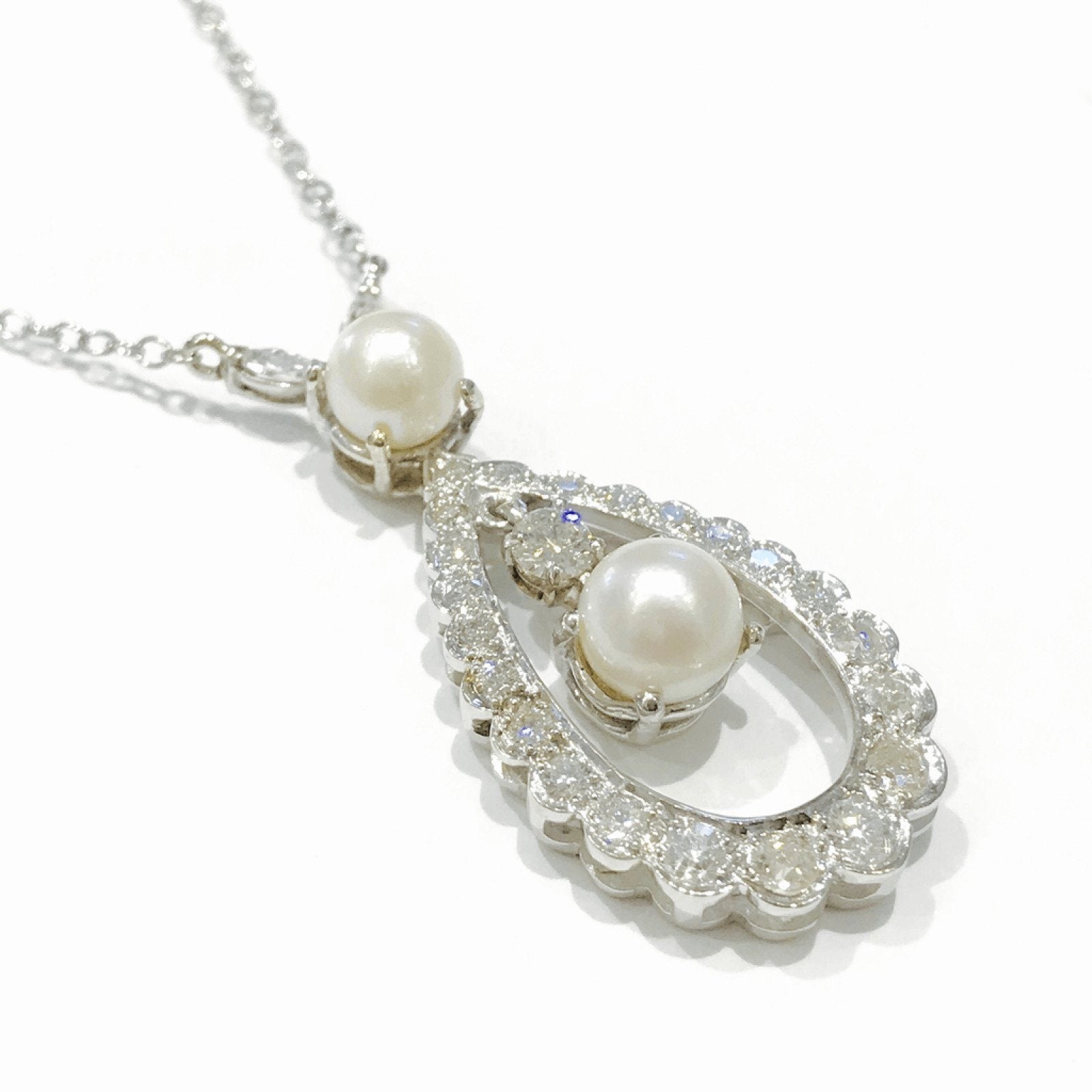 14K White Gold Pearl and Diamond Lariat Necklace