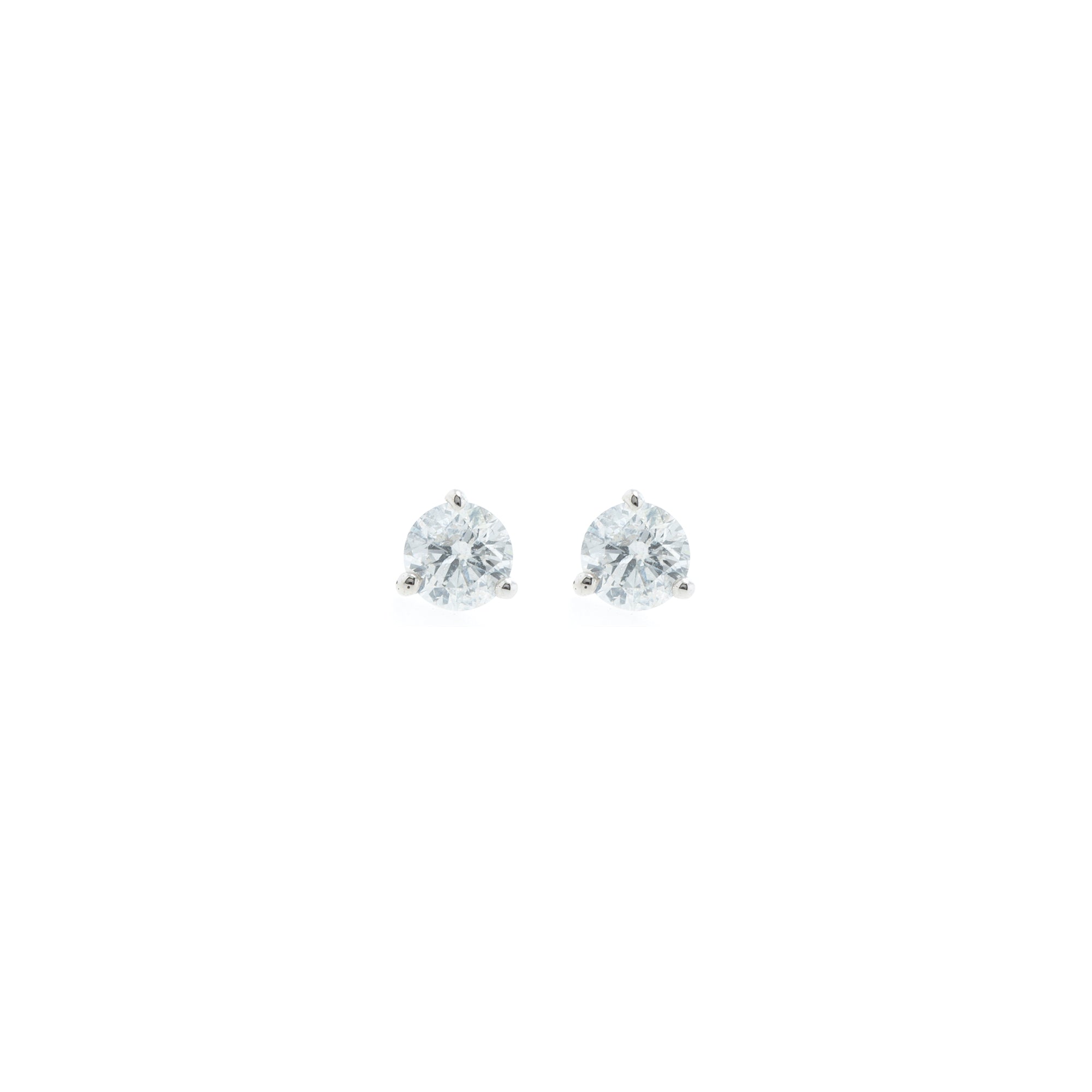 18k White Gold 0.92 tcw. Diamond Stud Earrings