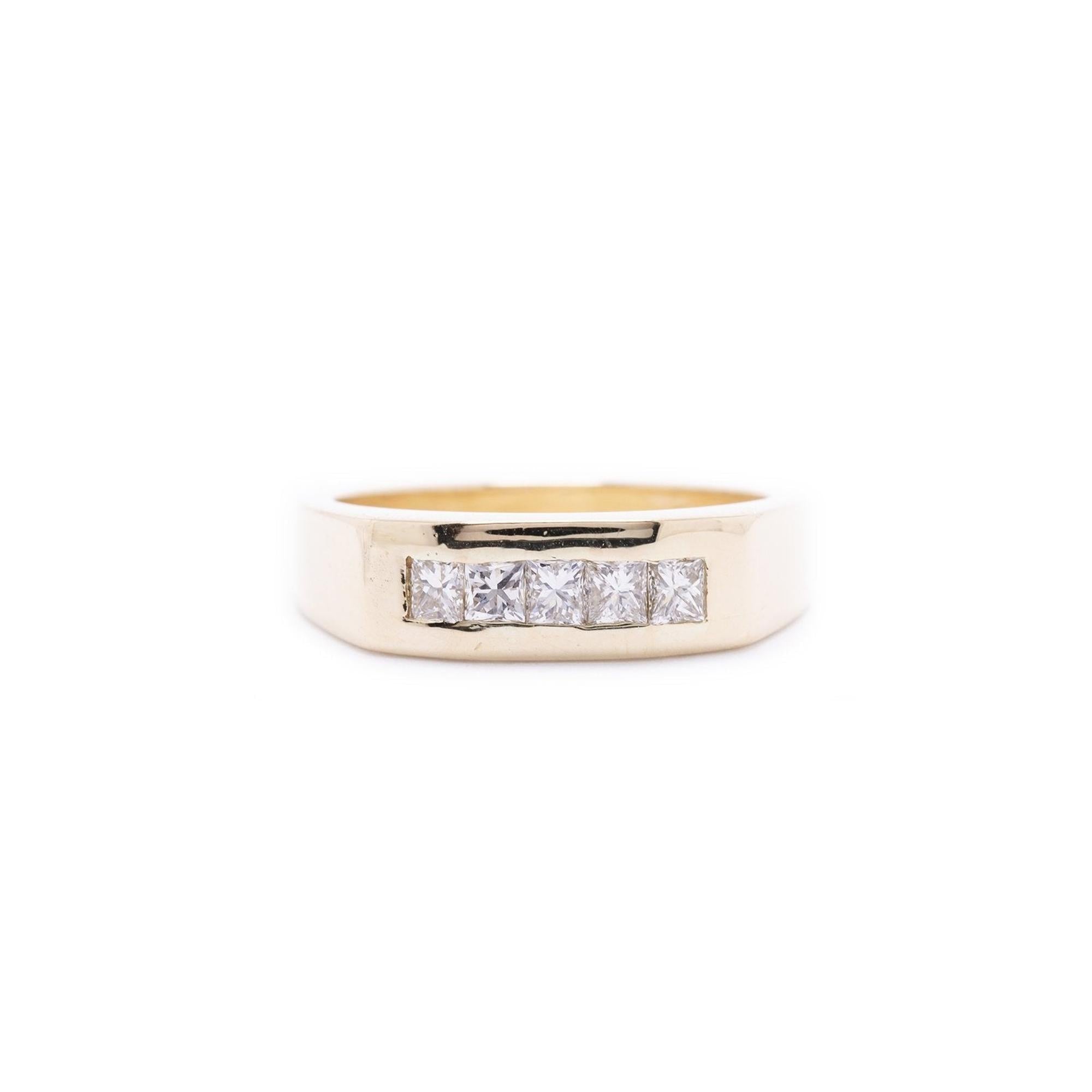 18k Yellow Gold Gent's Diamond Ring
