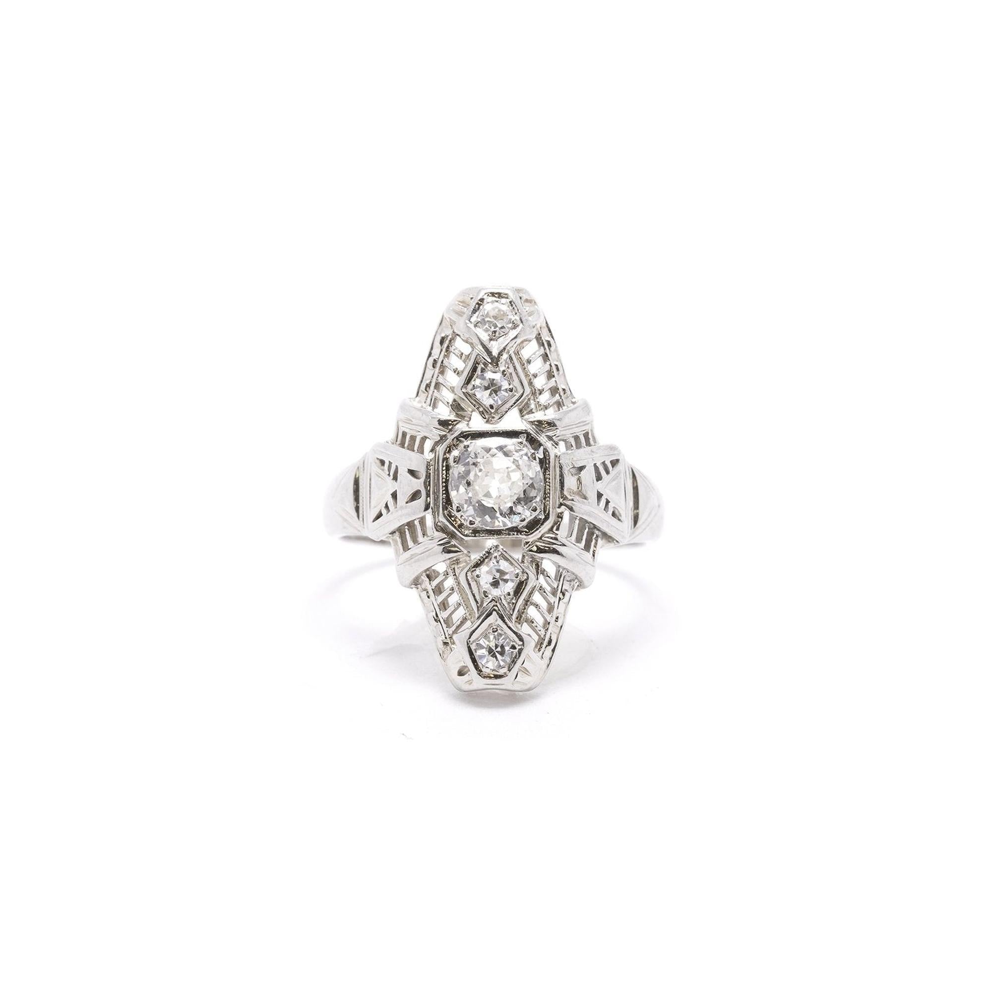 Antique 18k White Gold Filigree Diamond Ring