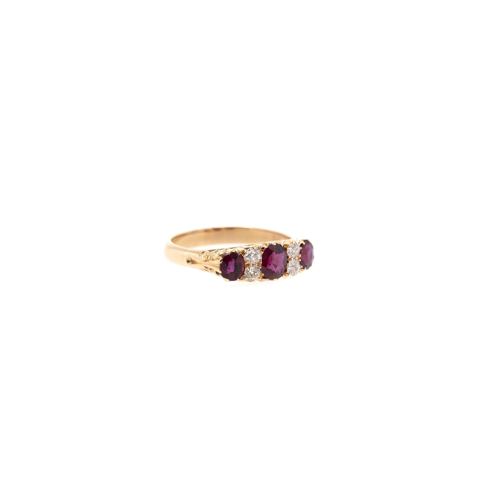 Antique 18k Yellow Gold Ruby and Diamond Ring