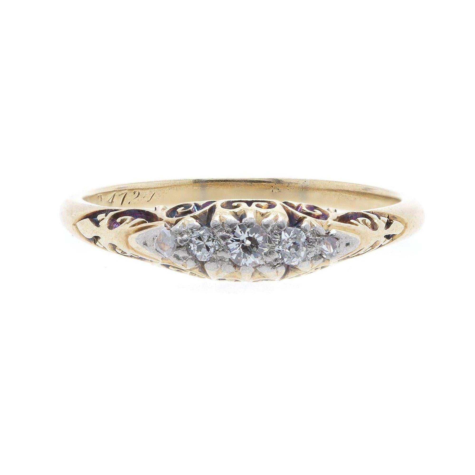 Antique Art Deco Diamond Ring