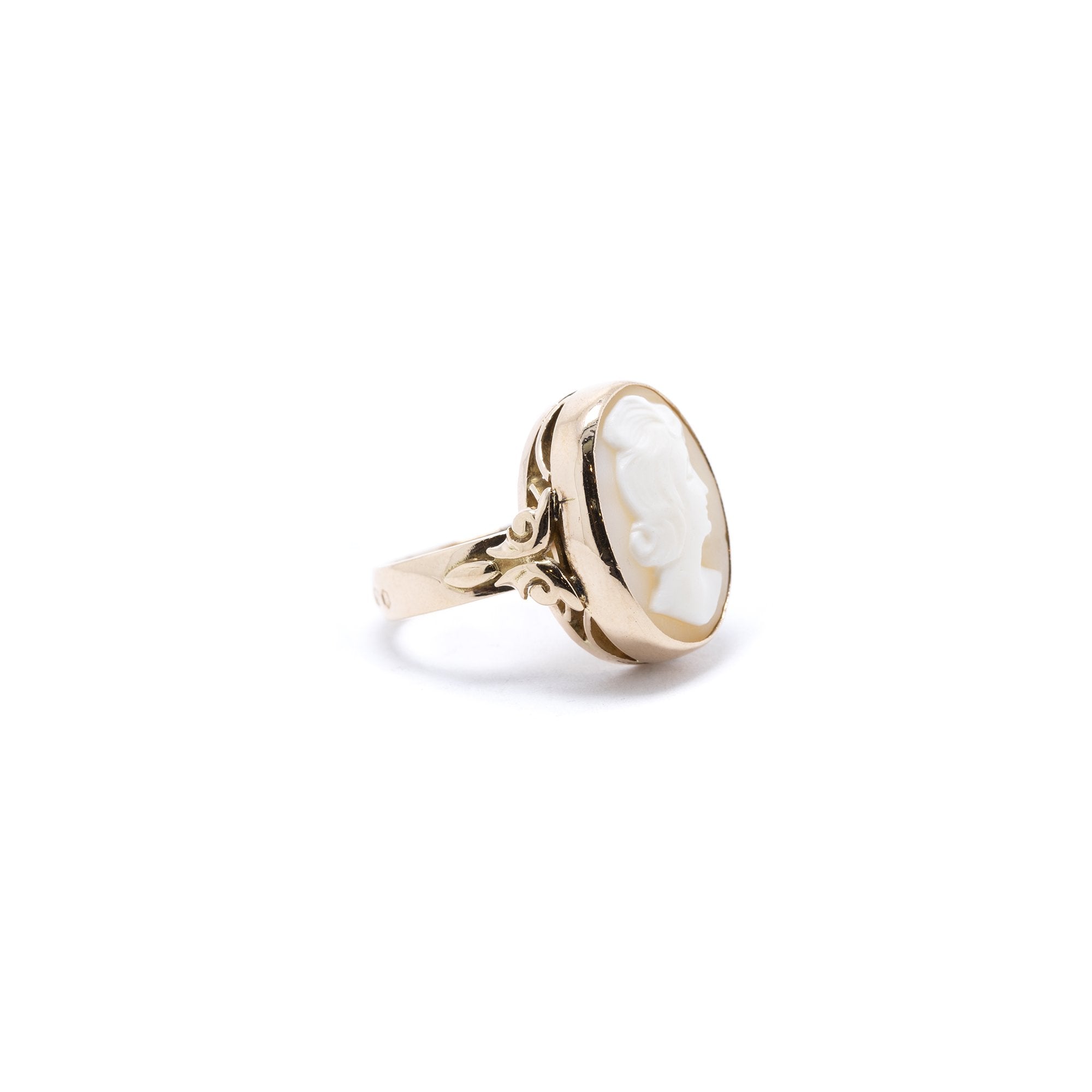 Antique Cameo Ring