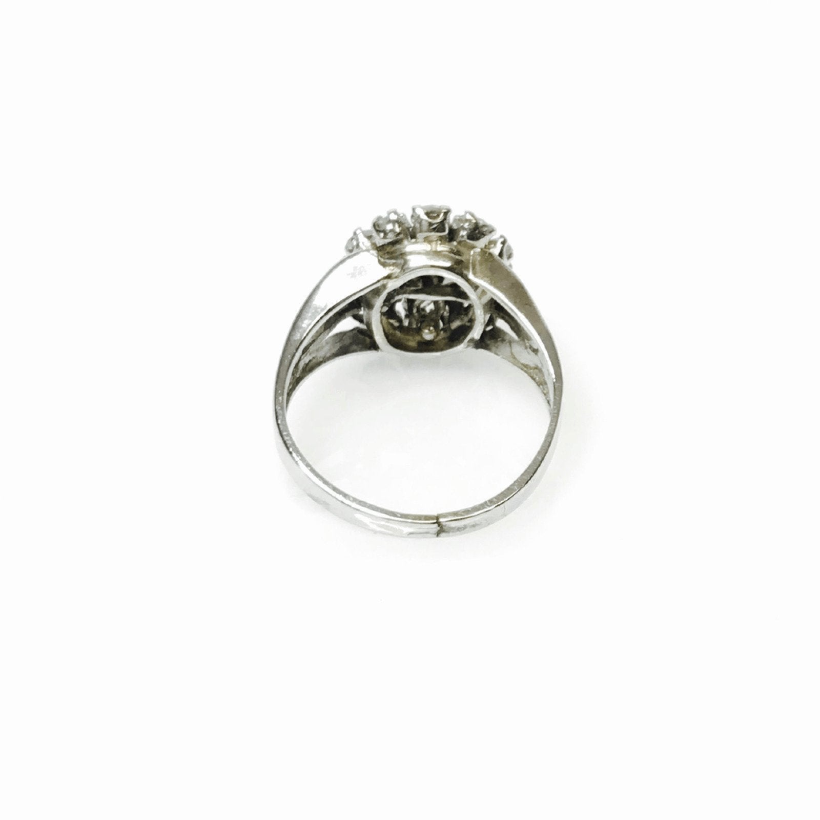 Antique Diamond Ring in 14kt White Gold