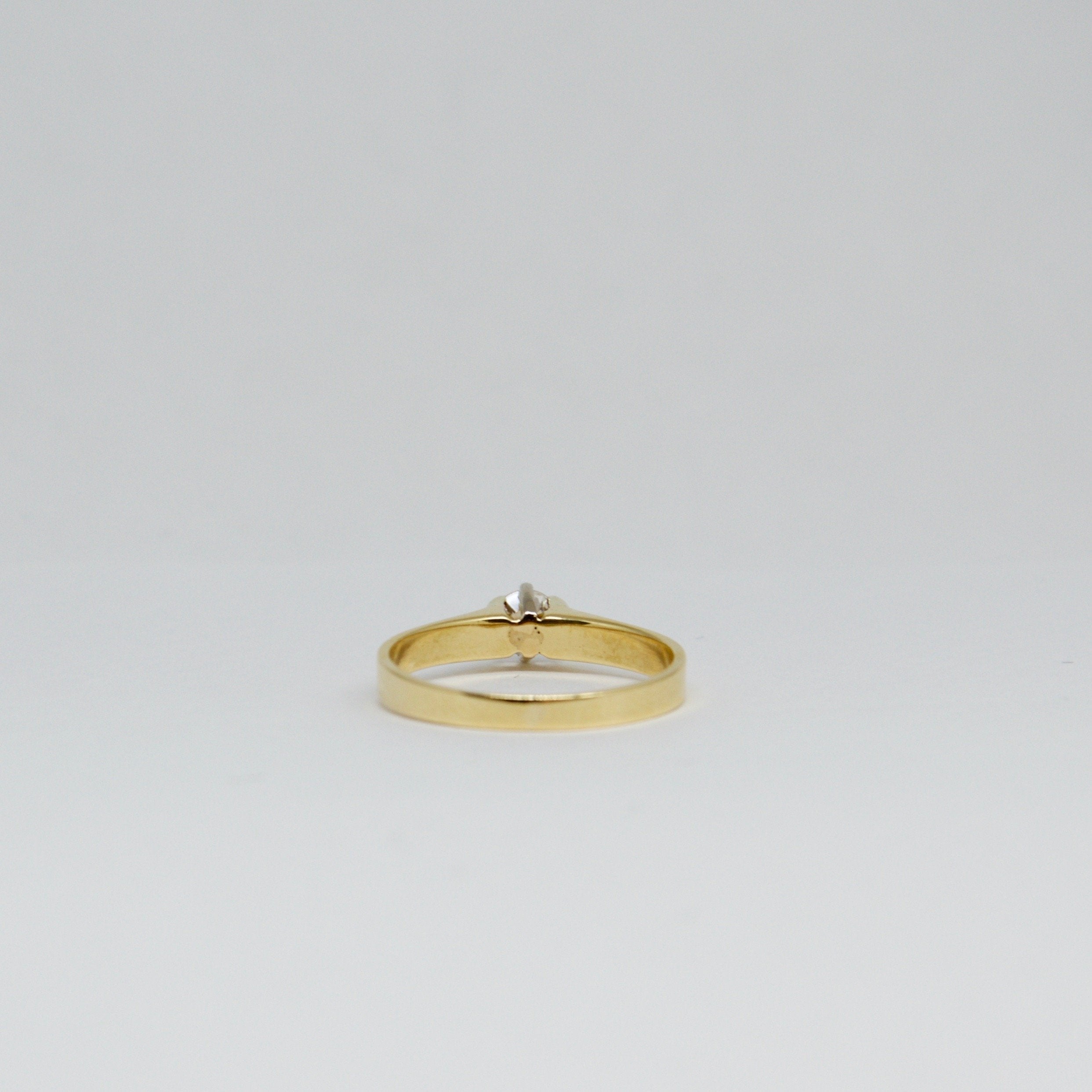 Antique Diamond Solitaire Ring