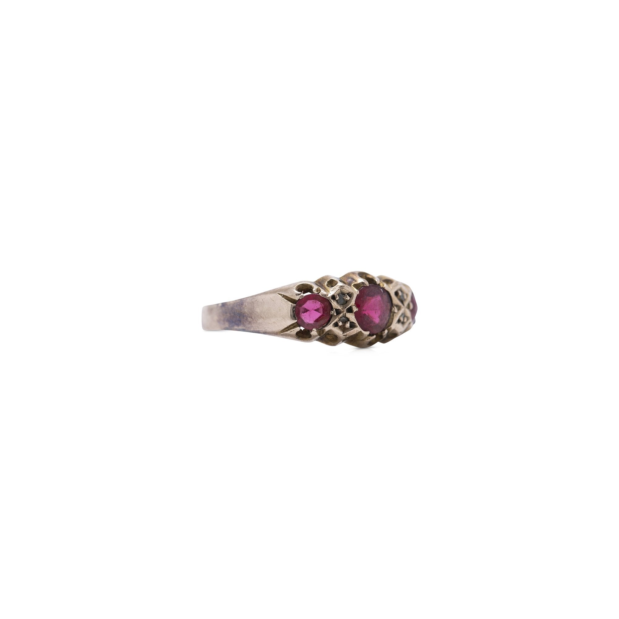 Antique Garnet and Diamond Art Deco Ring