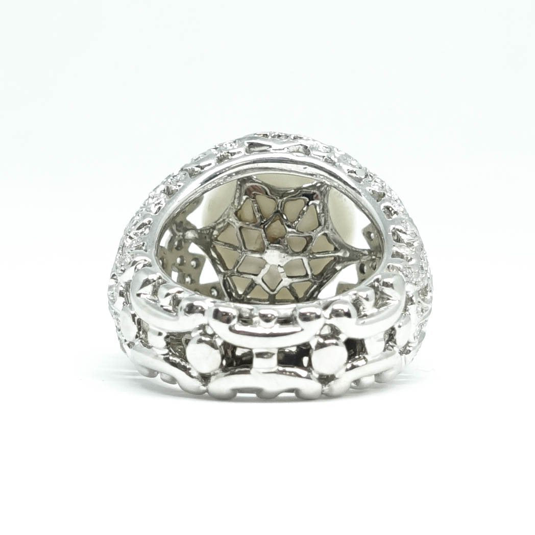 Art Deco Design Pearl and Diamond Filigree Ring