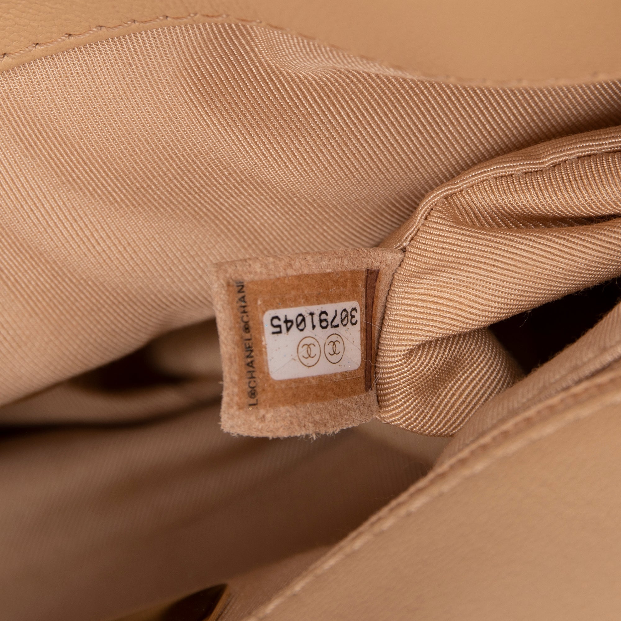 Chanel 2020 Medium 19 Flap Bag w/ Box & Authenticity Card