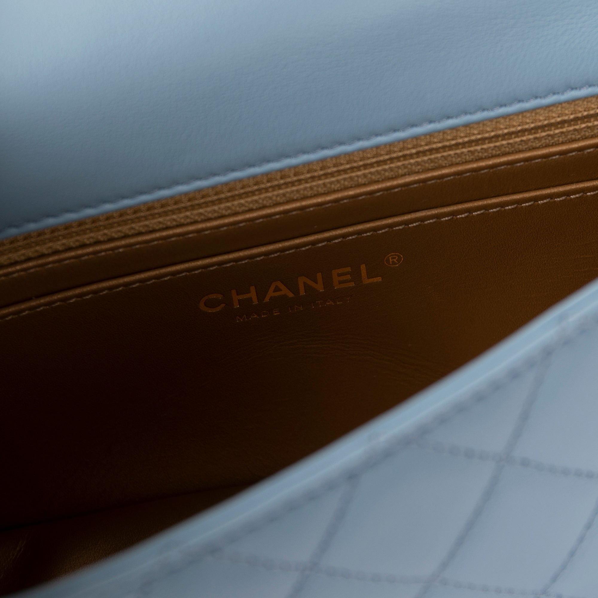 Chanel 2022 Pearl Crush Mini Flap Bag w/ Box & Receipt