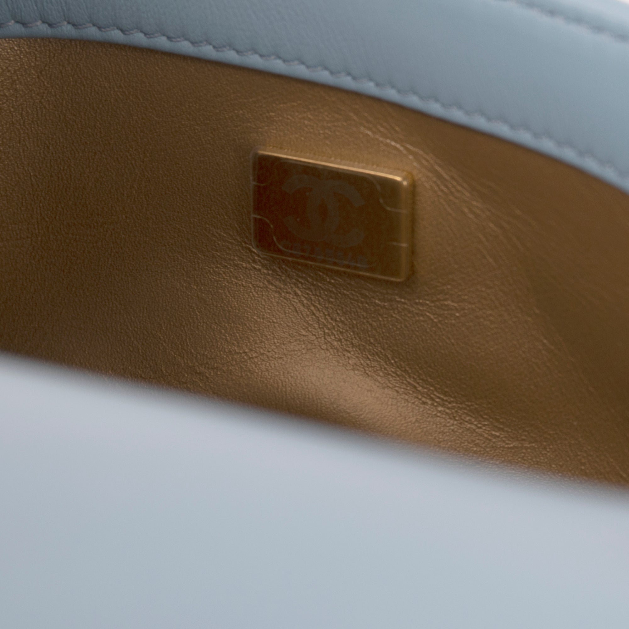 Chanel 2022 Pearl Crush Mini Flap Bag w/ Box & Receipt