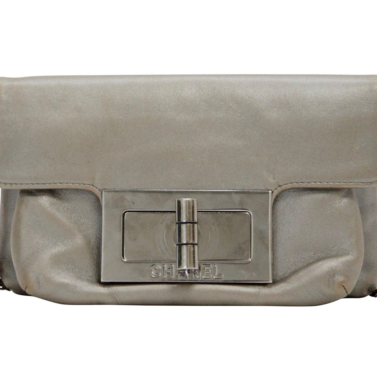 Chanel-2_55-Reissue-