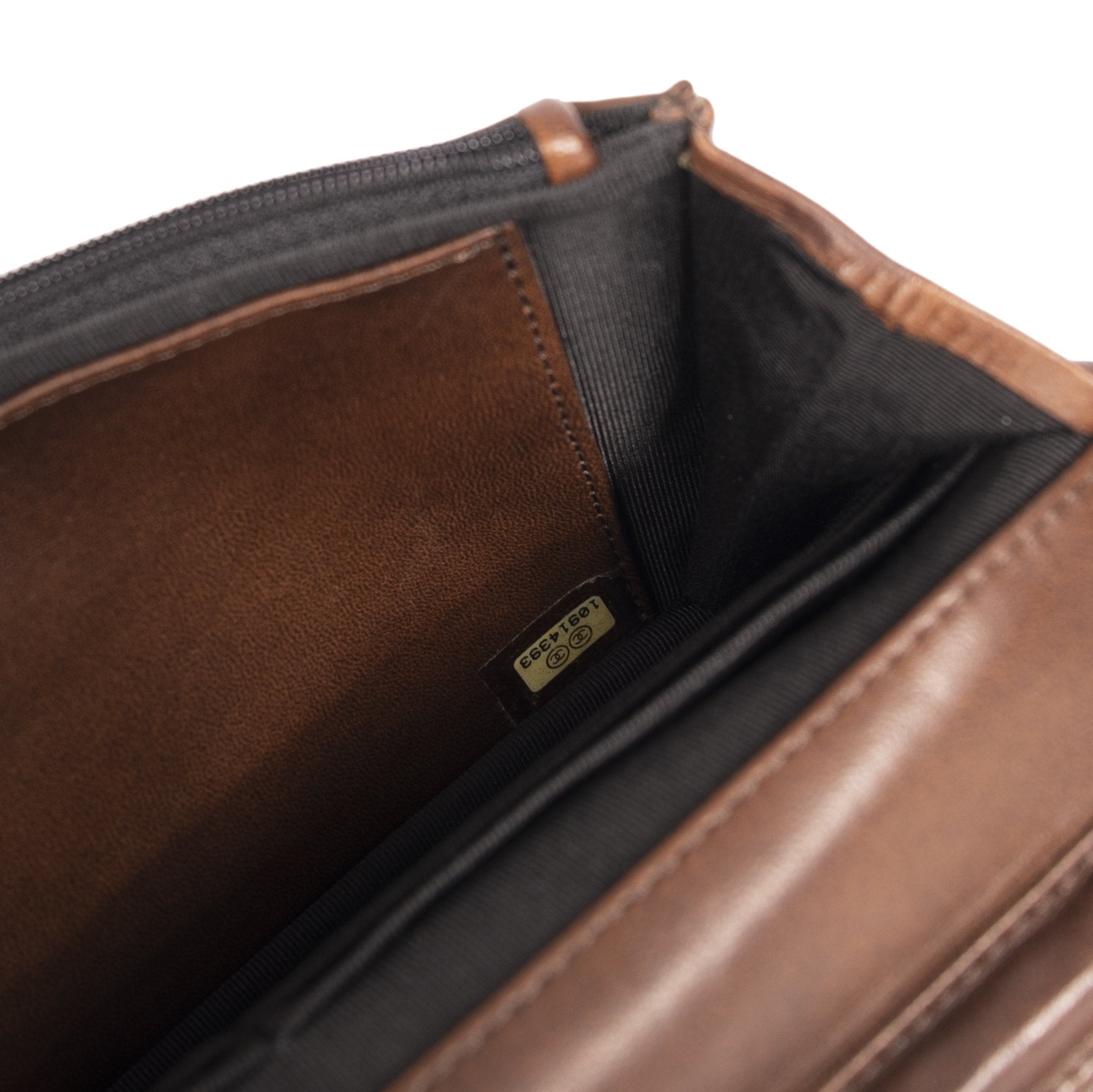 Chanel Classic Wallet on Chain