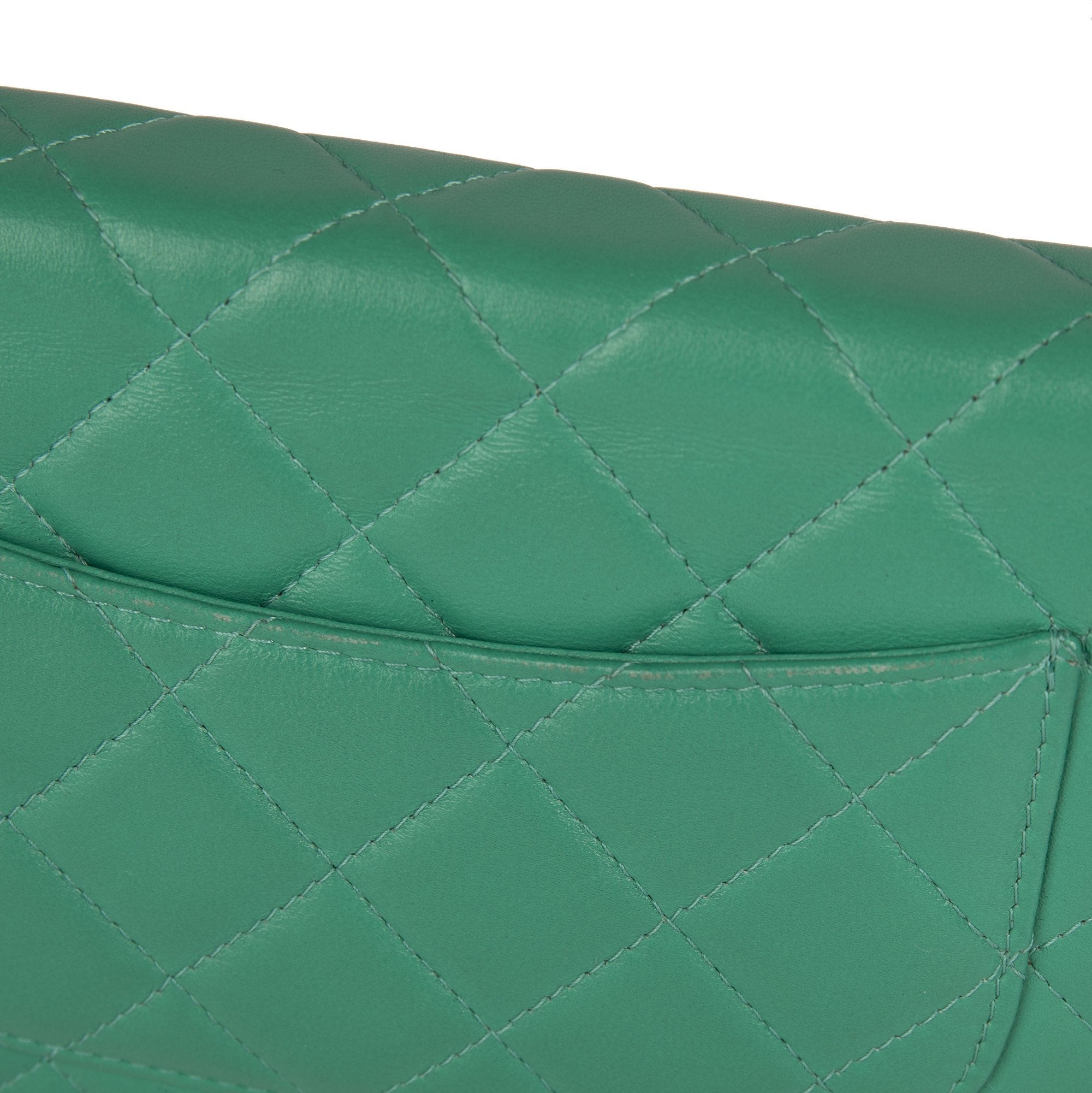Chanel Classic Wallet on Chain