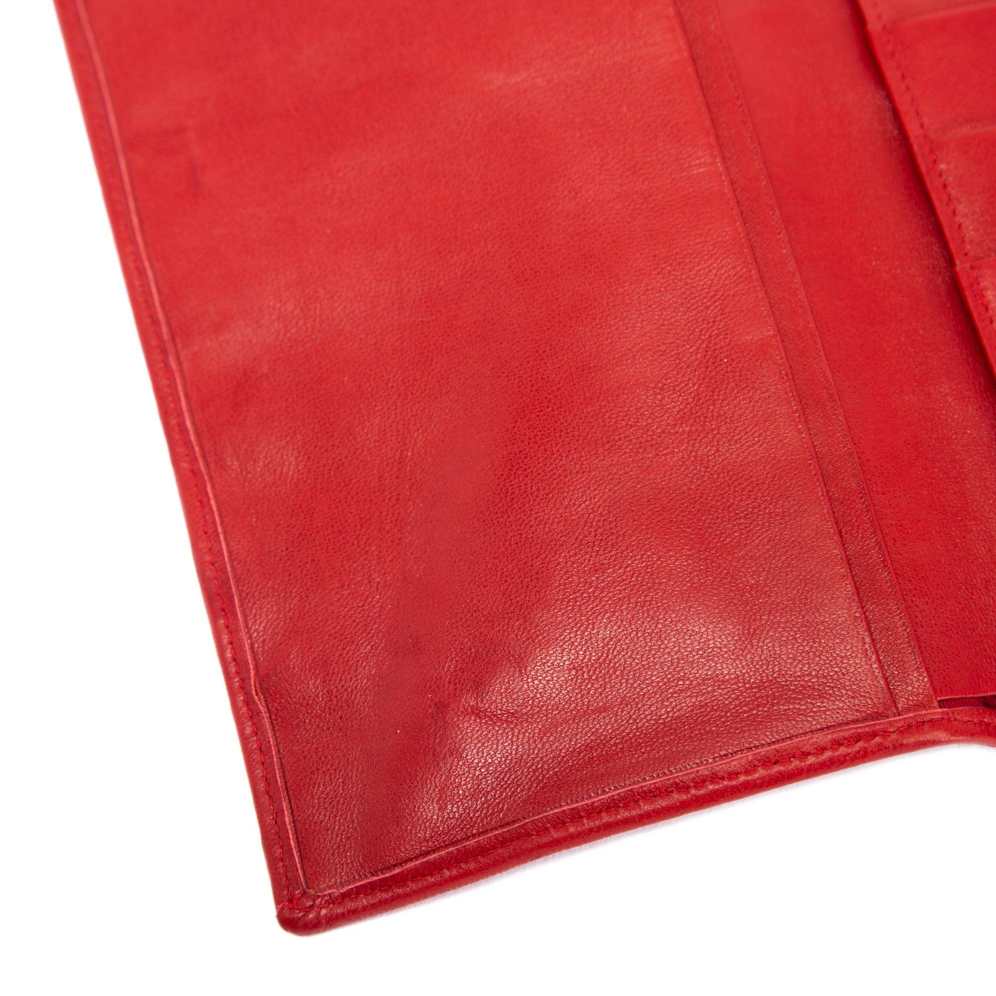 Chanel Red Leather Diamond Stitch Bifold Yen Wallet w/ Authenticity Card