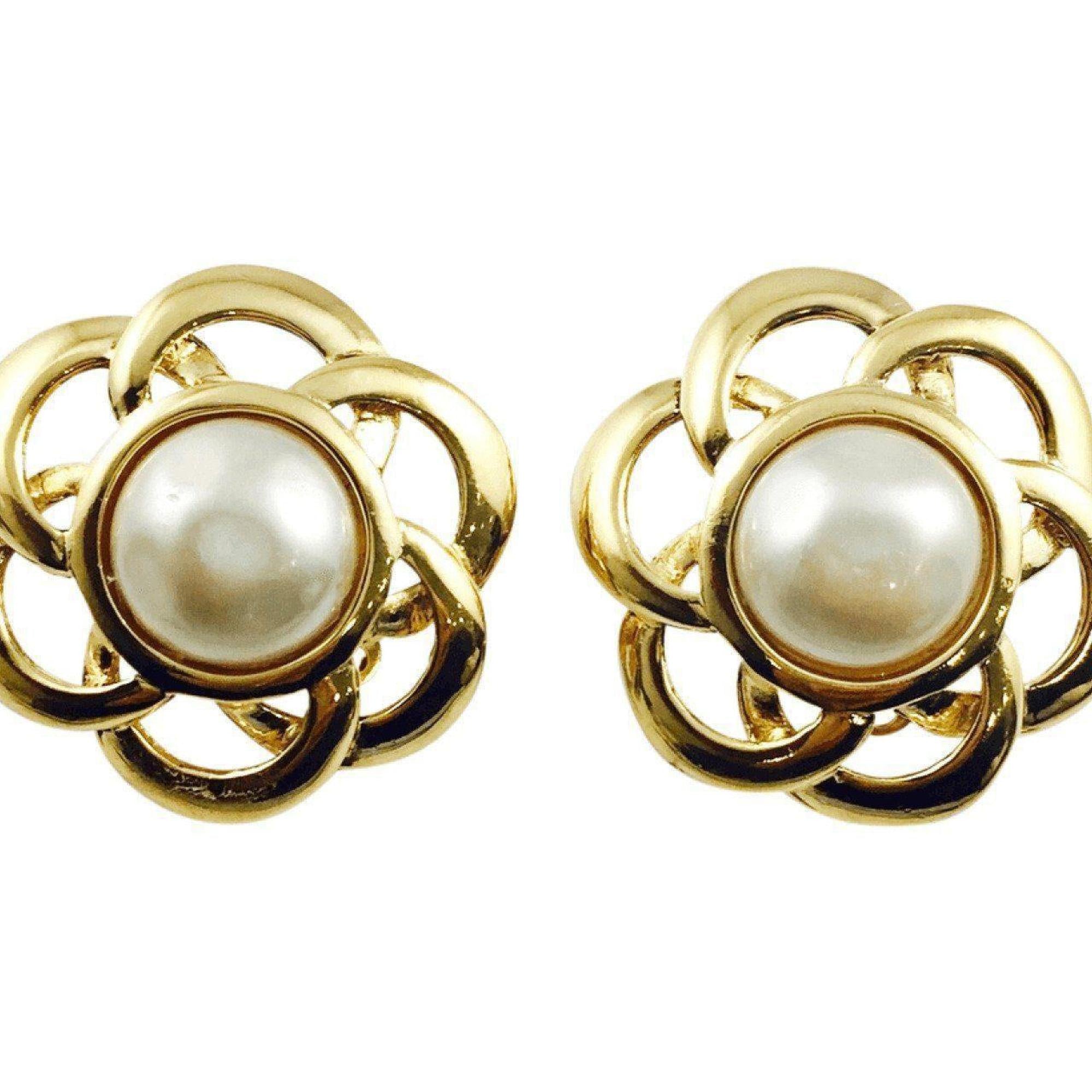 Chanel Vintage Pearl Earrings