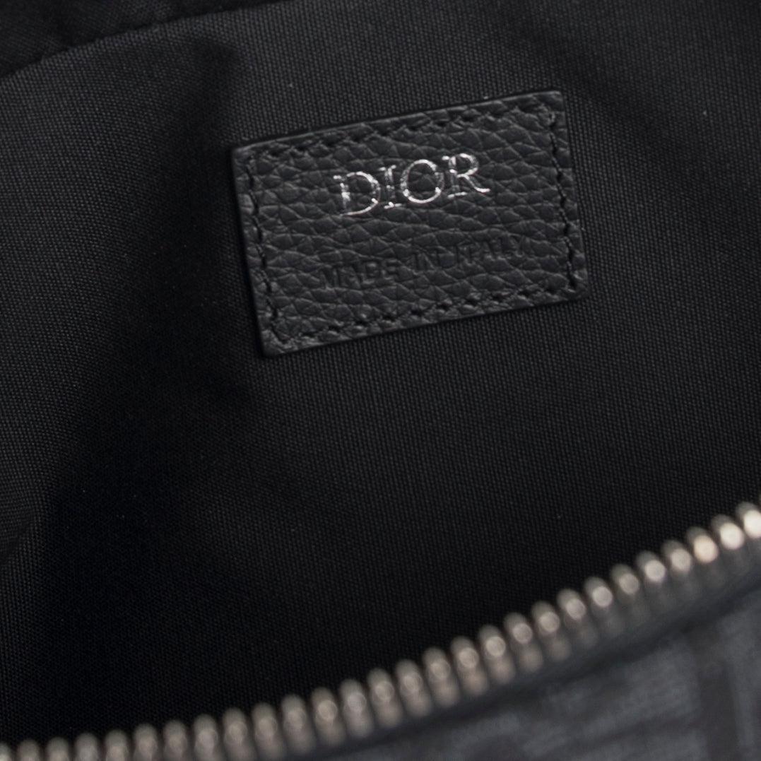 Christian Dior 2022 Oblique Safari Messenger Bag w/ Box