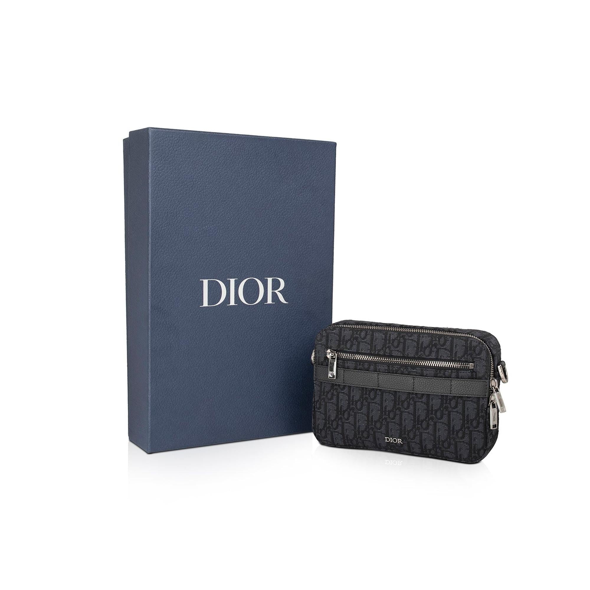 Christian Dior 2022 Oblique Safari Messenger Bag w/ Box