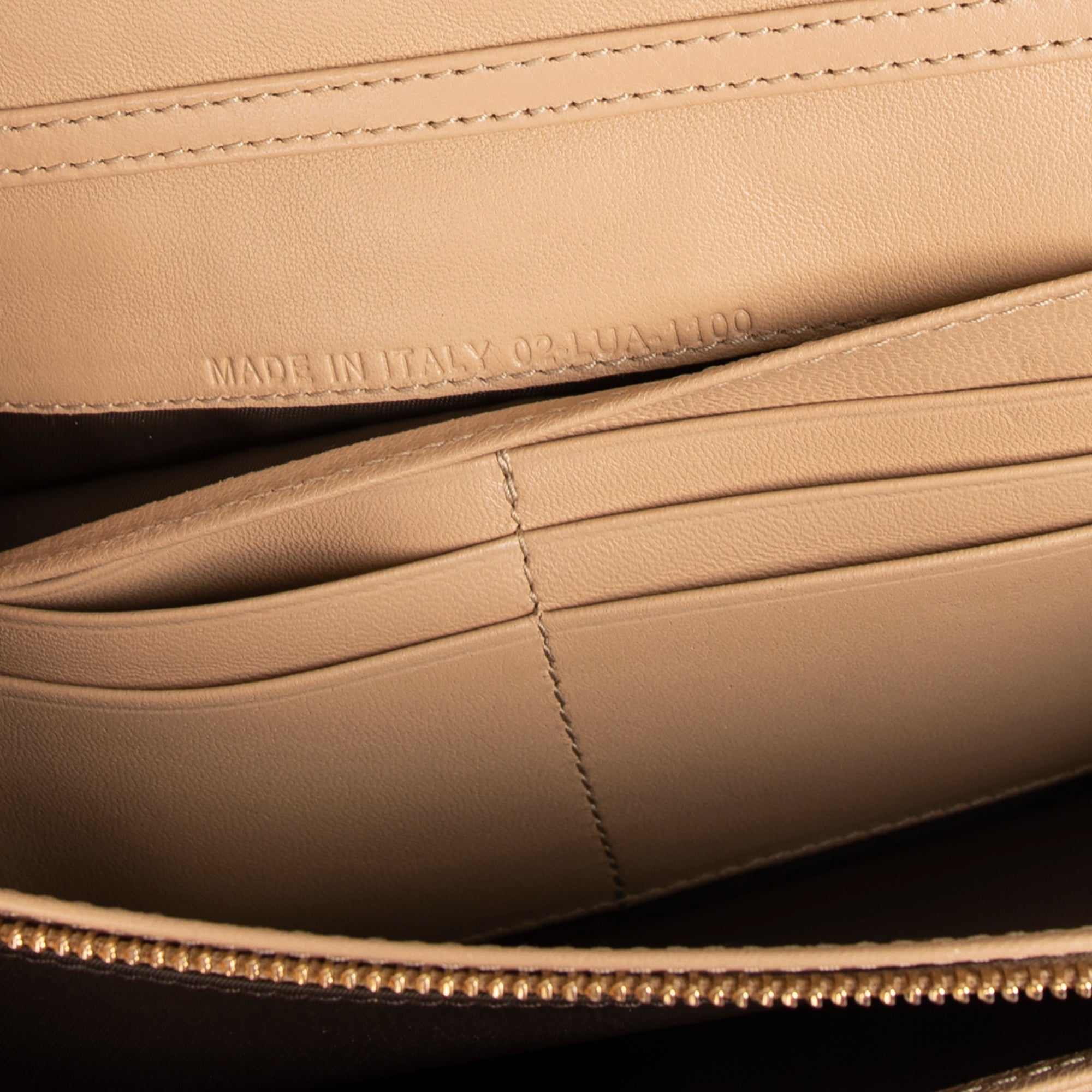 Christian Dior Rendezvous Wallet on Chain