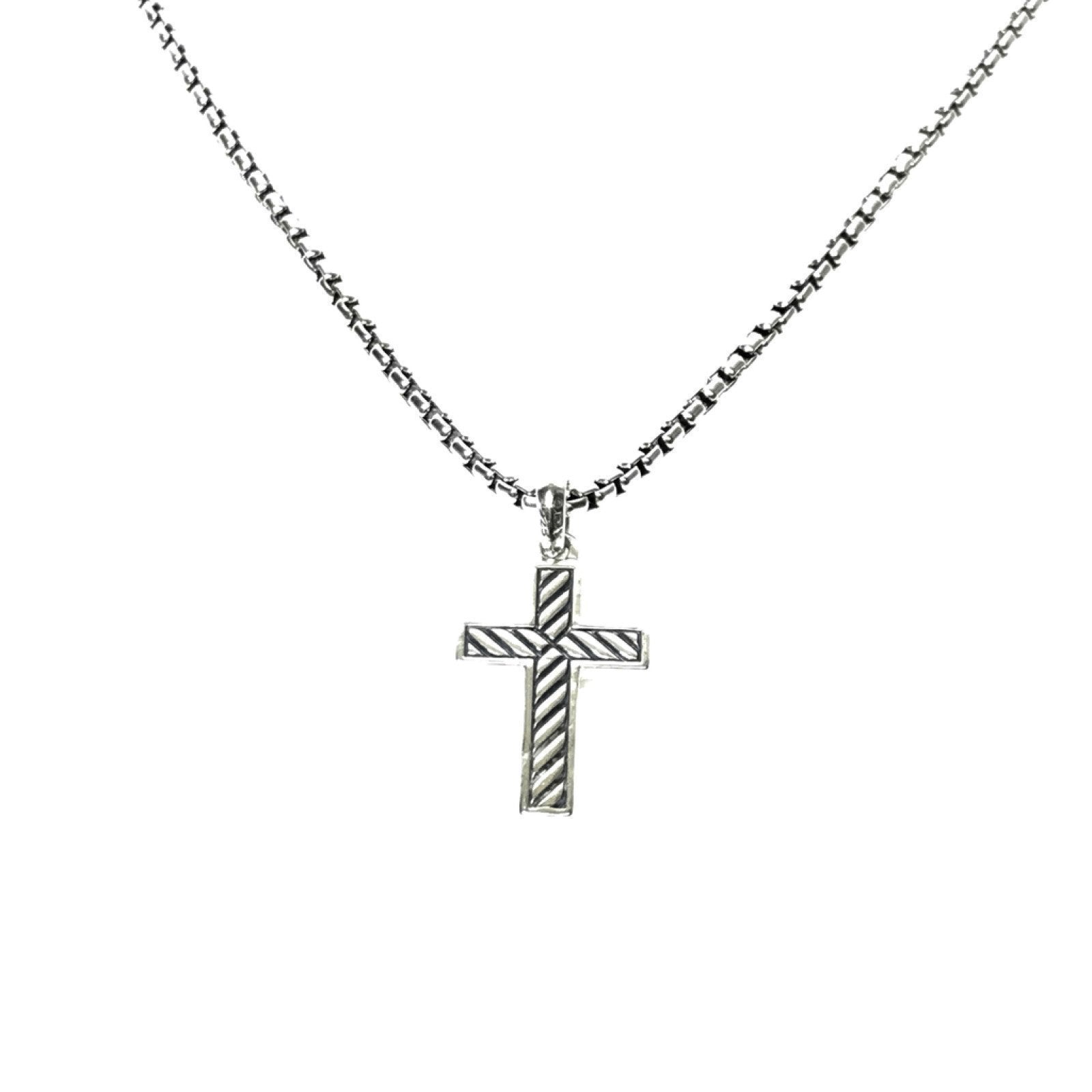David Yurman Petite Diamond Cross Pendant Necklace