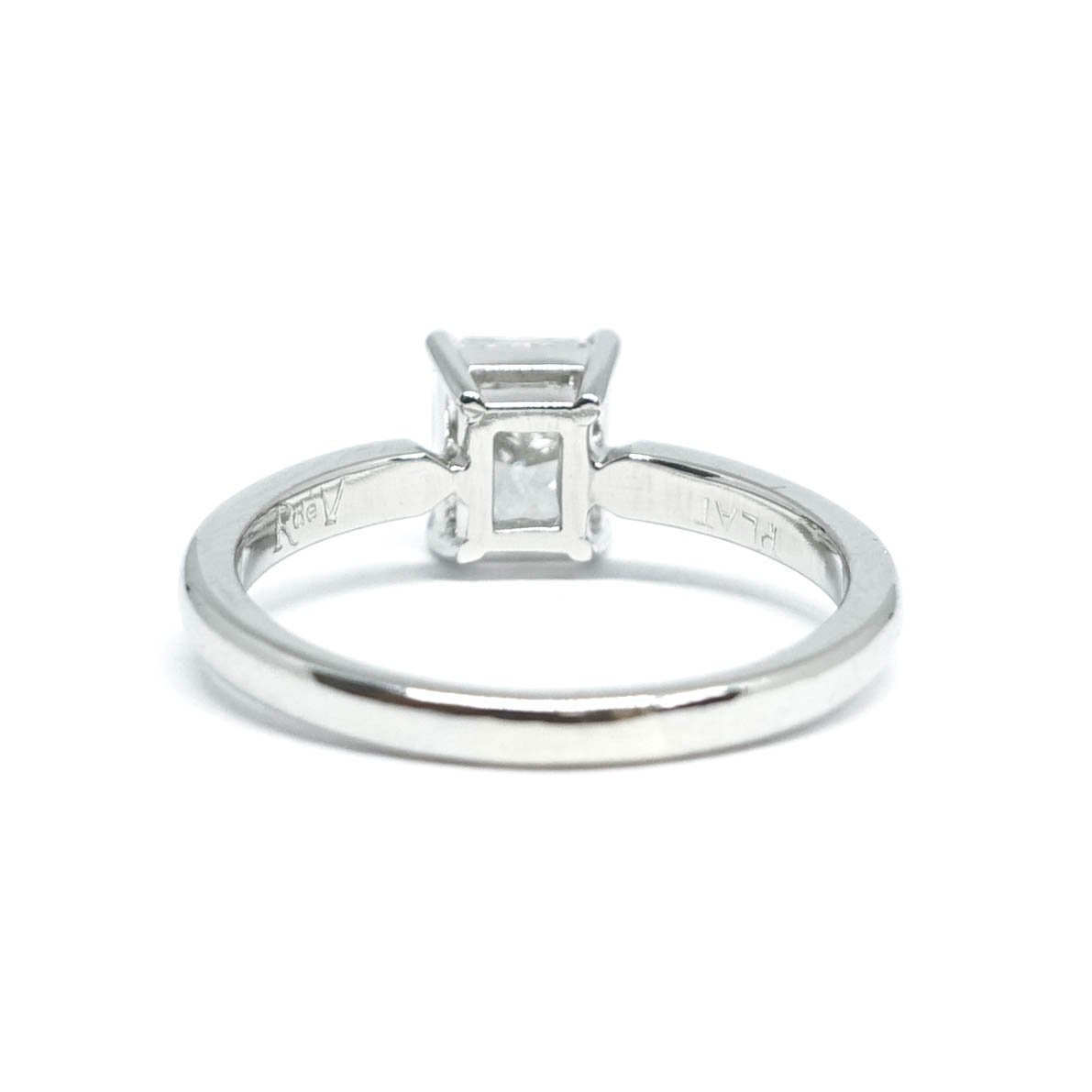 Diamond Solitaire Engagement Ring