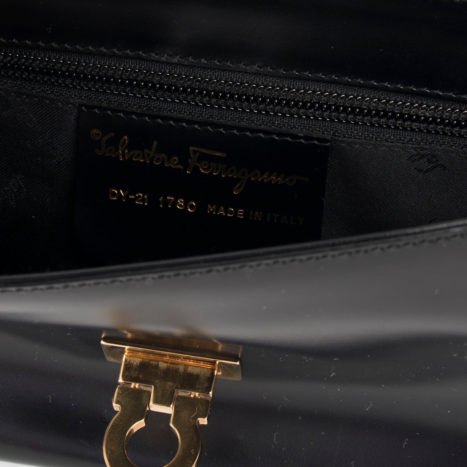 Ferragamo Gancio Flip-Lock Shoulder Bag