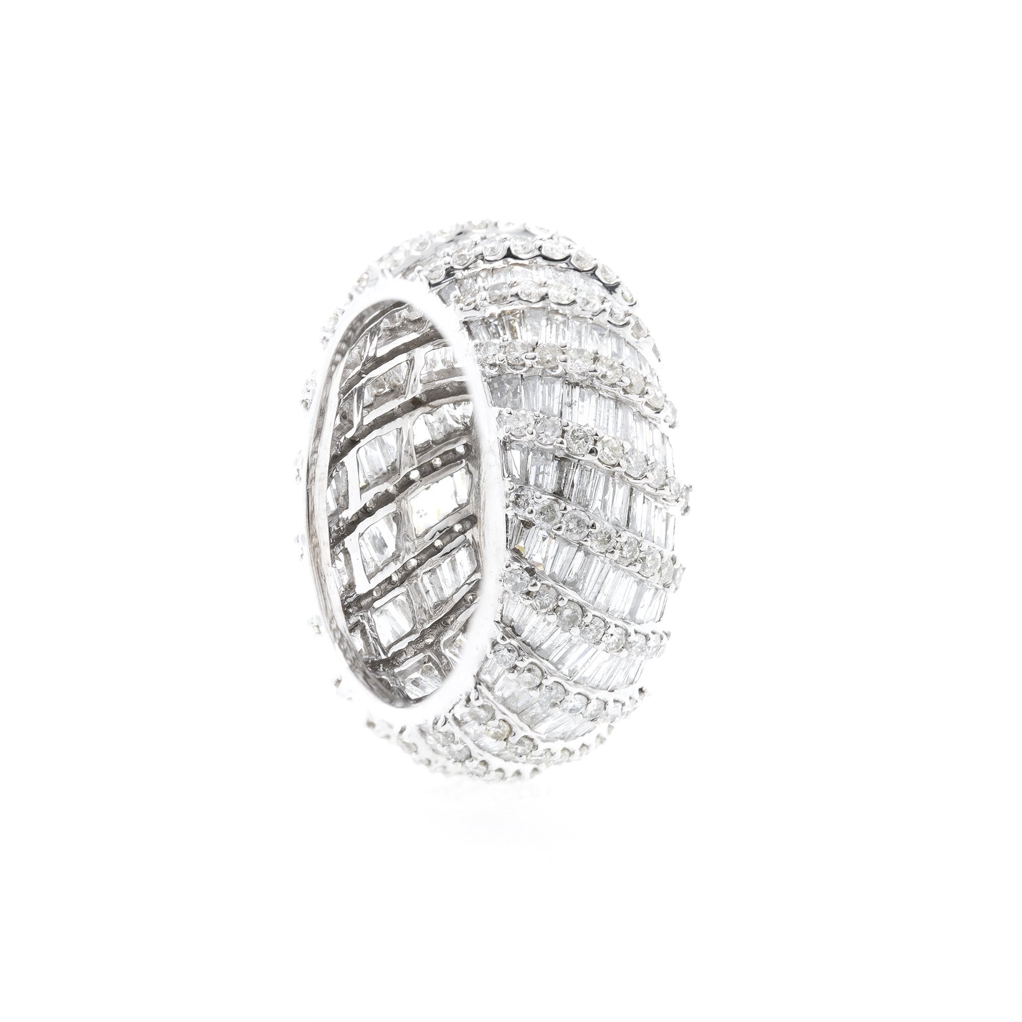 Full-Circle Diamond Band Ring