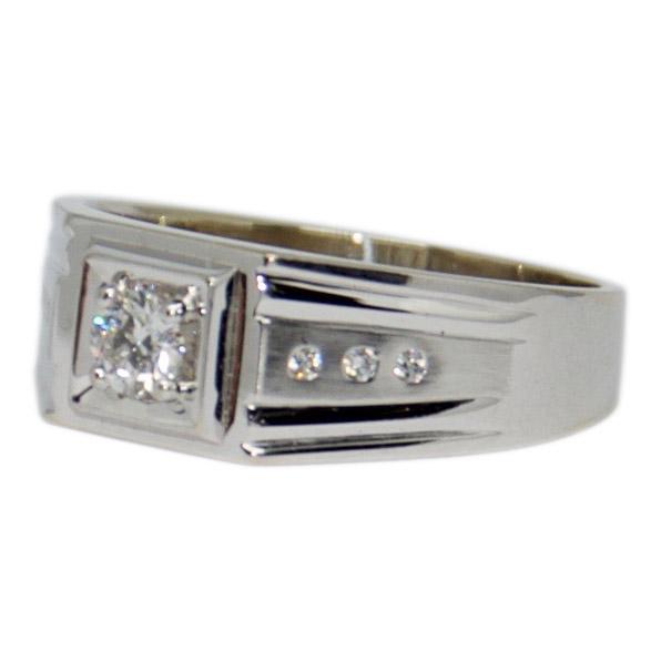 Gent's Diamond Ring