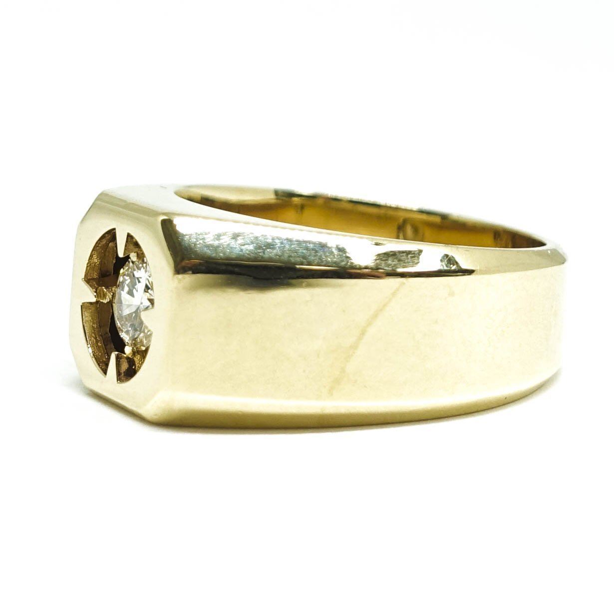 Gent's Diamond Solitaire Ring