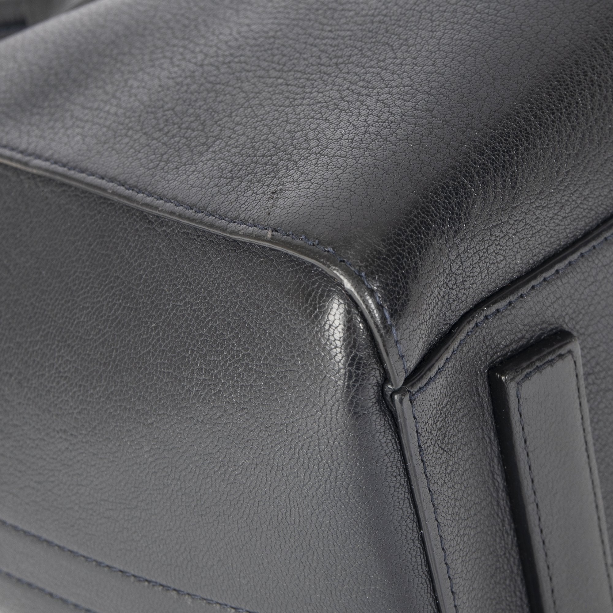 Givenchy Medium Antigona Satchel