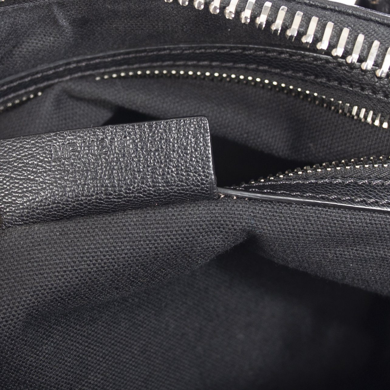 Givenchy Medium Antigona Satchel