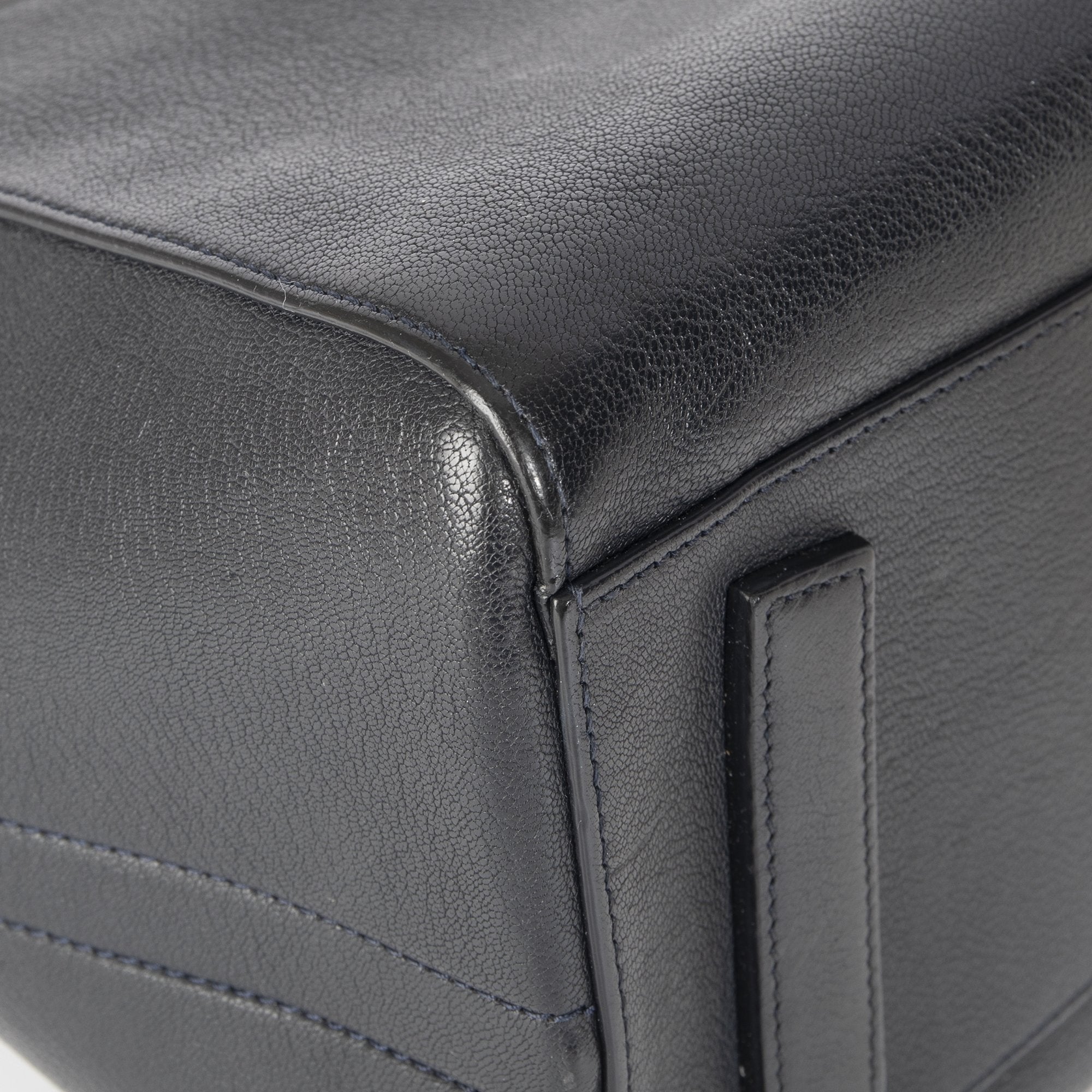 Givenchy Medium Antigona Satchel