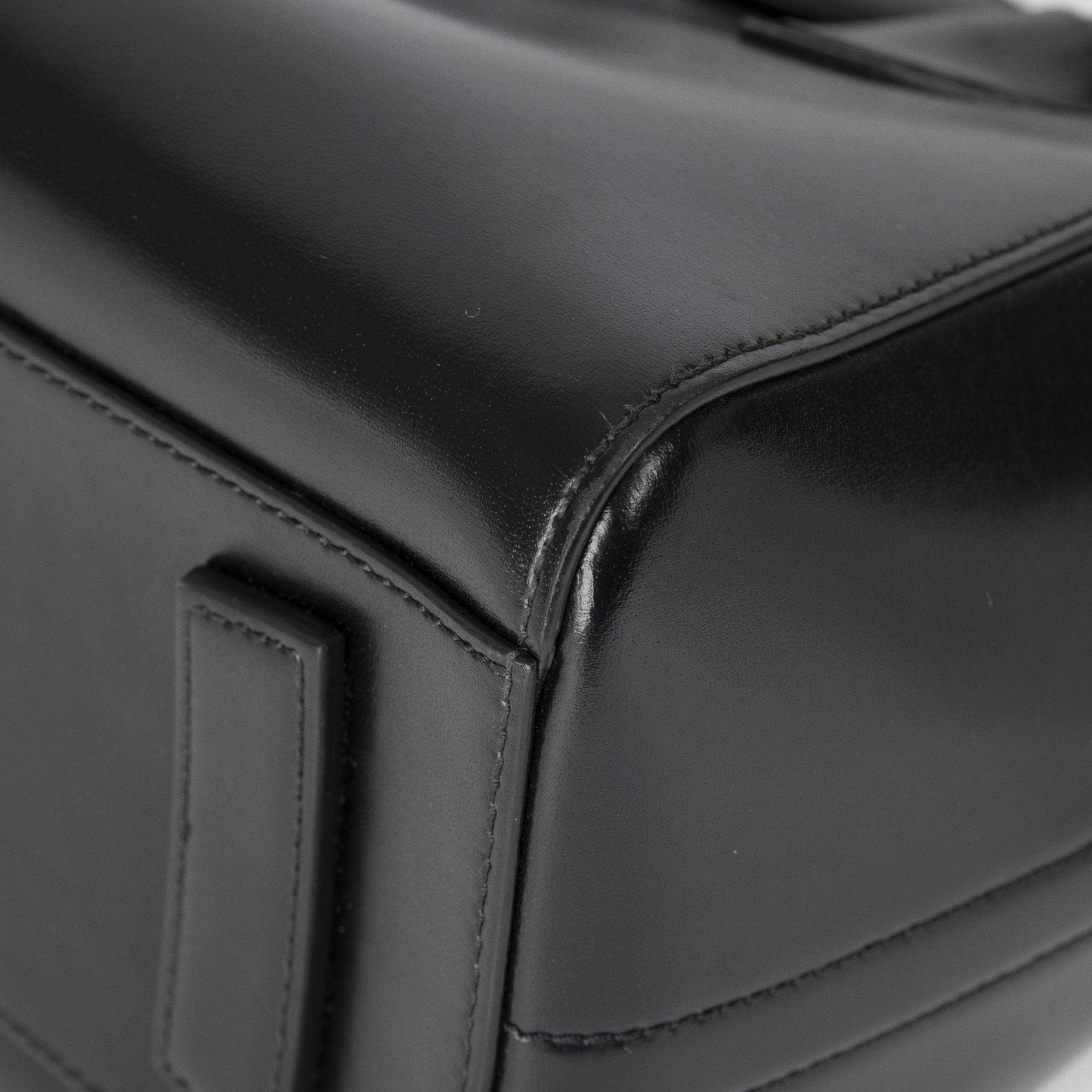 Givenchy Small Antigona Bag