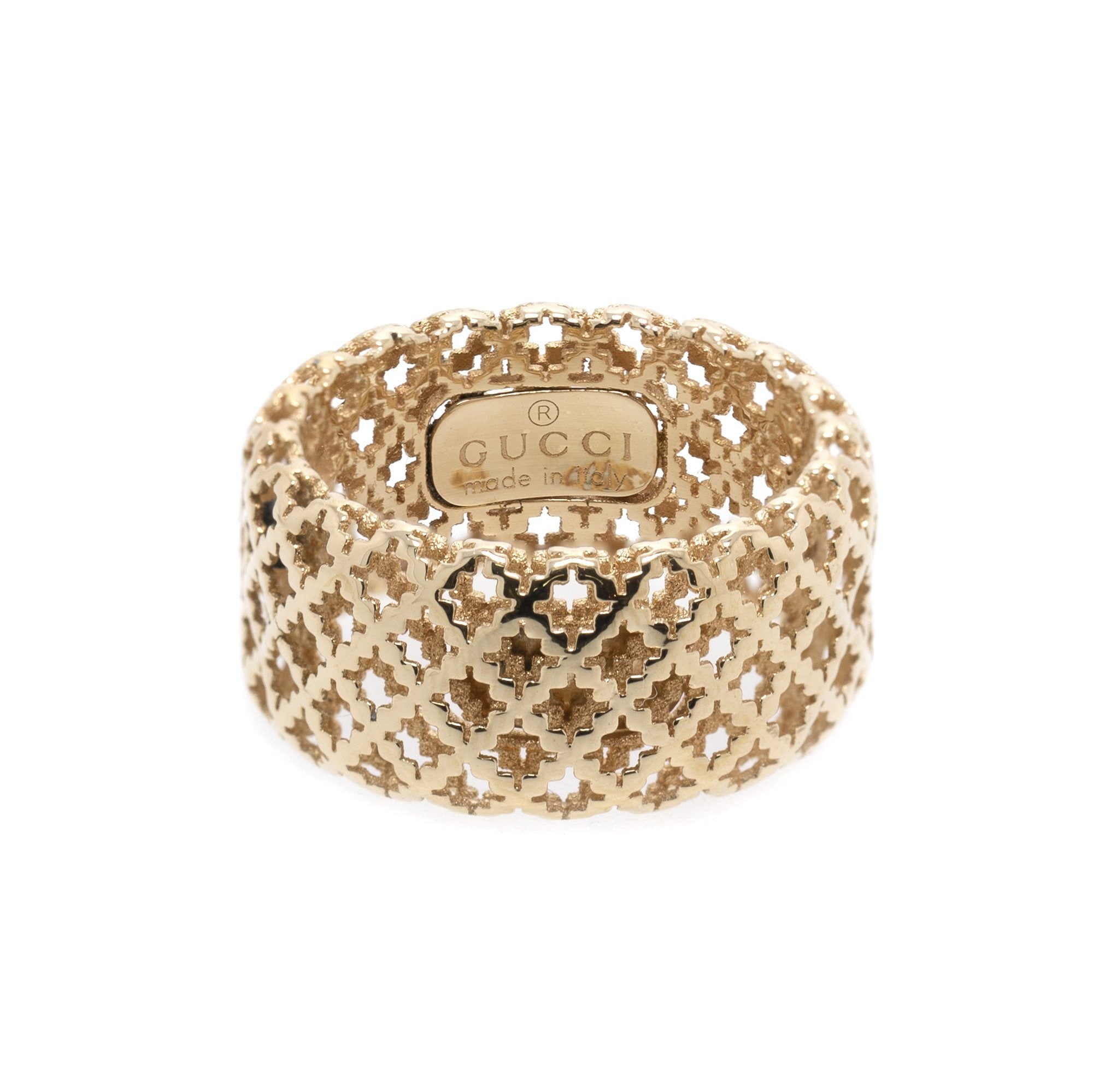 Gucci 18k Gold Diamantissima Ring