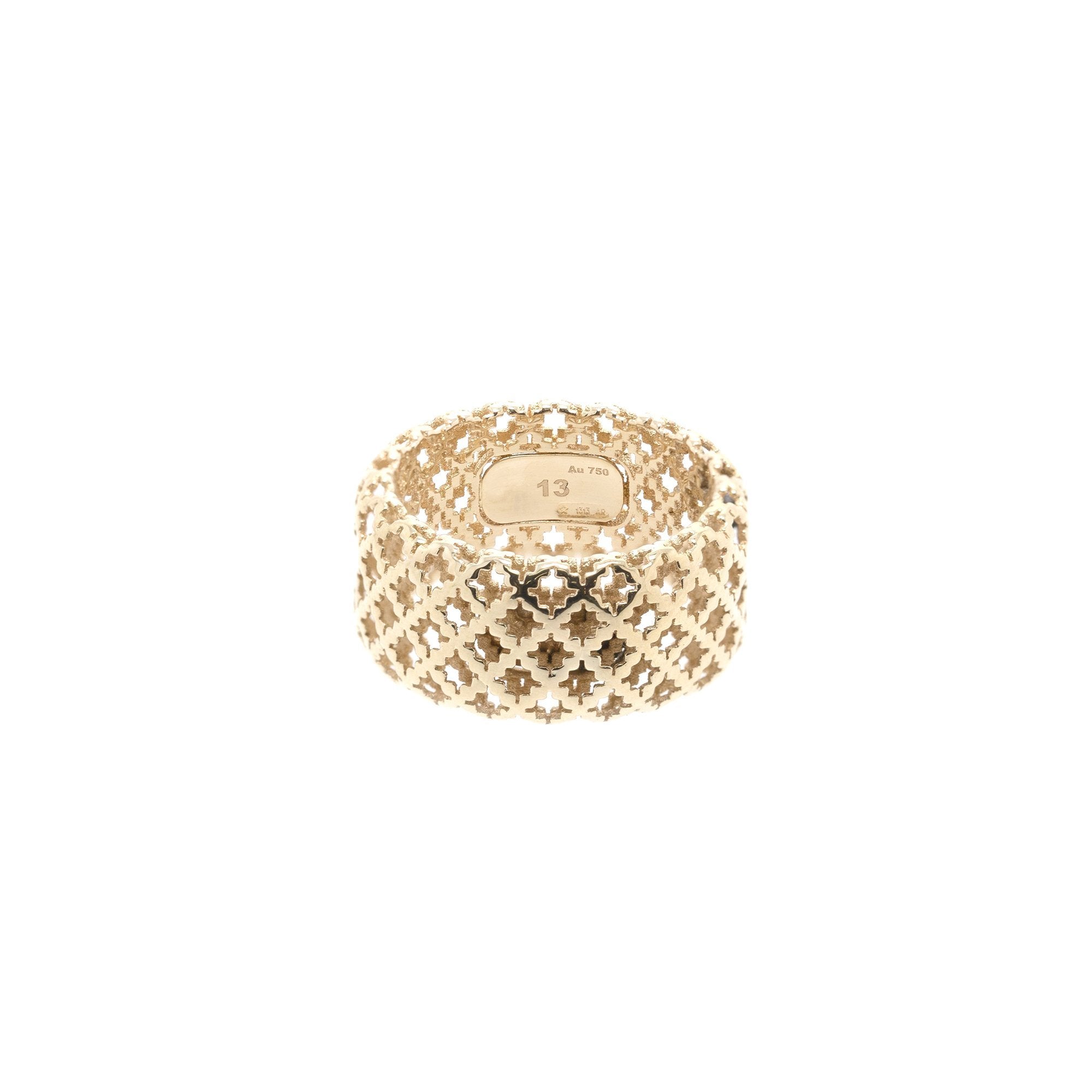 Gucci 18k Gold Diamantissima Ring