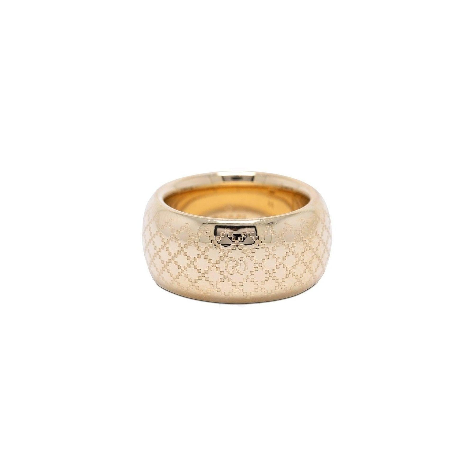 Gucci 18k Gold Wide Diamantissima Band Ring