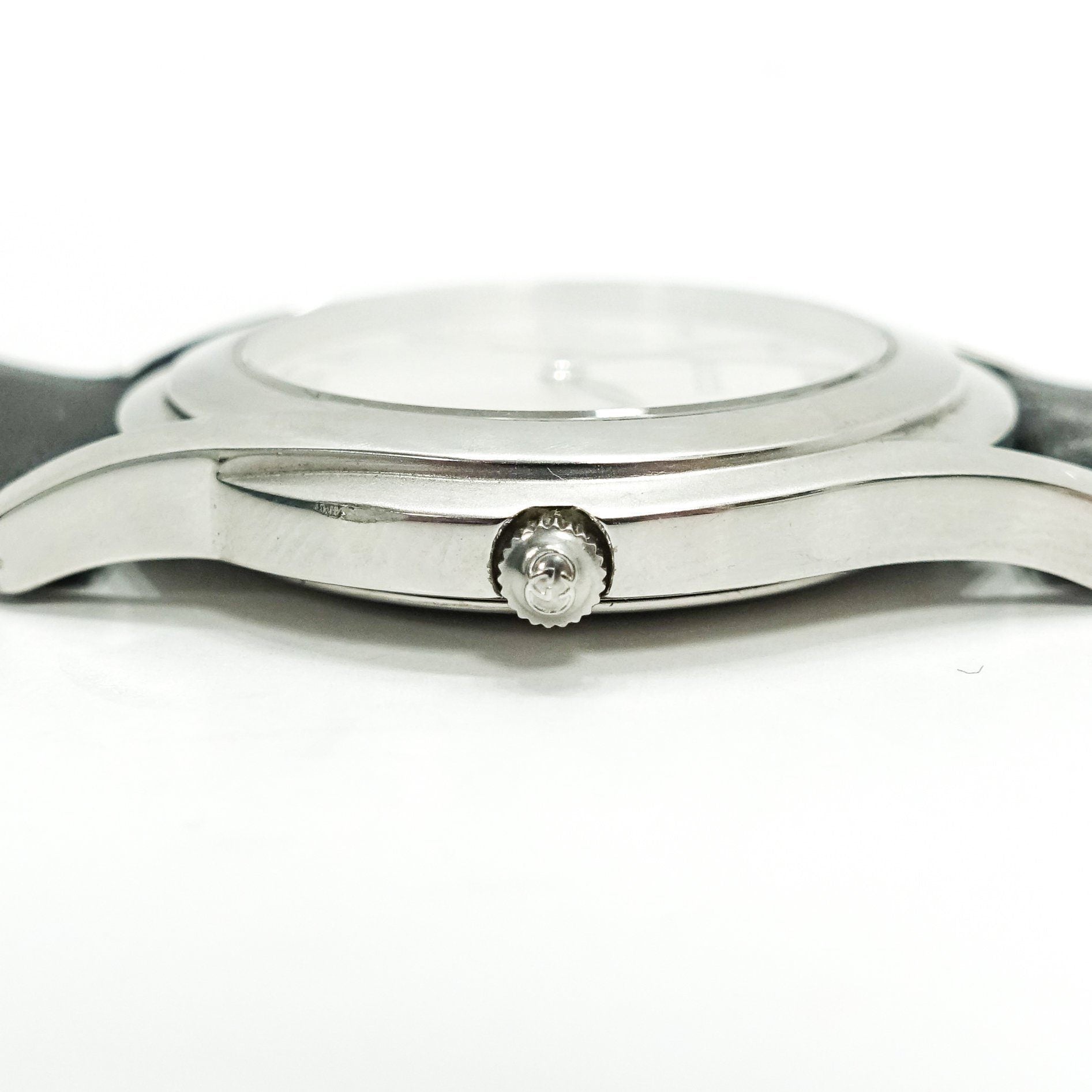 Gucci 5500 Series Watch