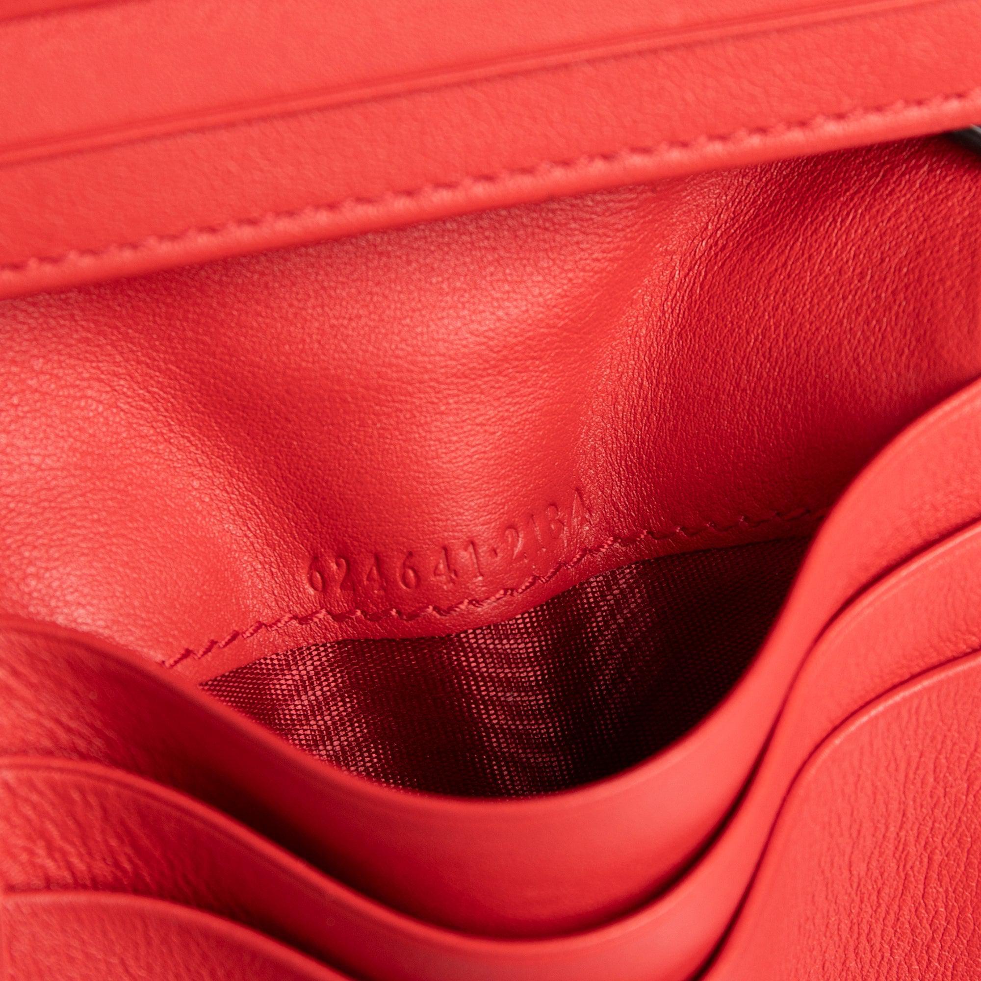 Gucci Apple GG Supreme Card Case Wallet