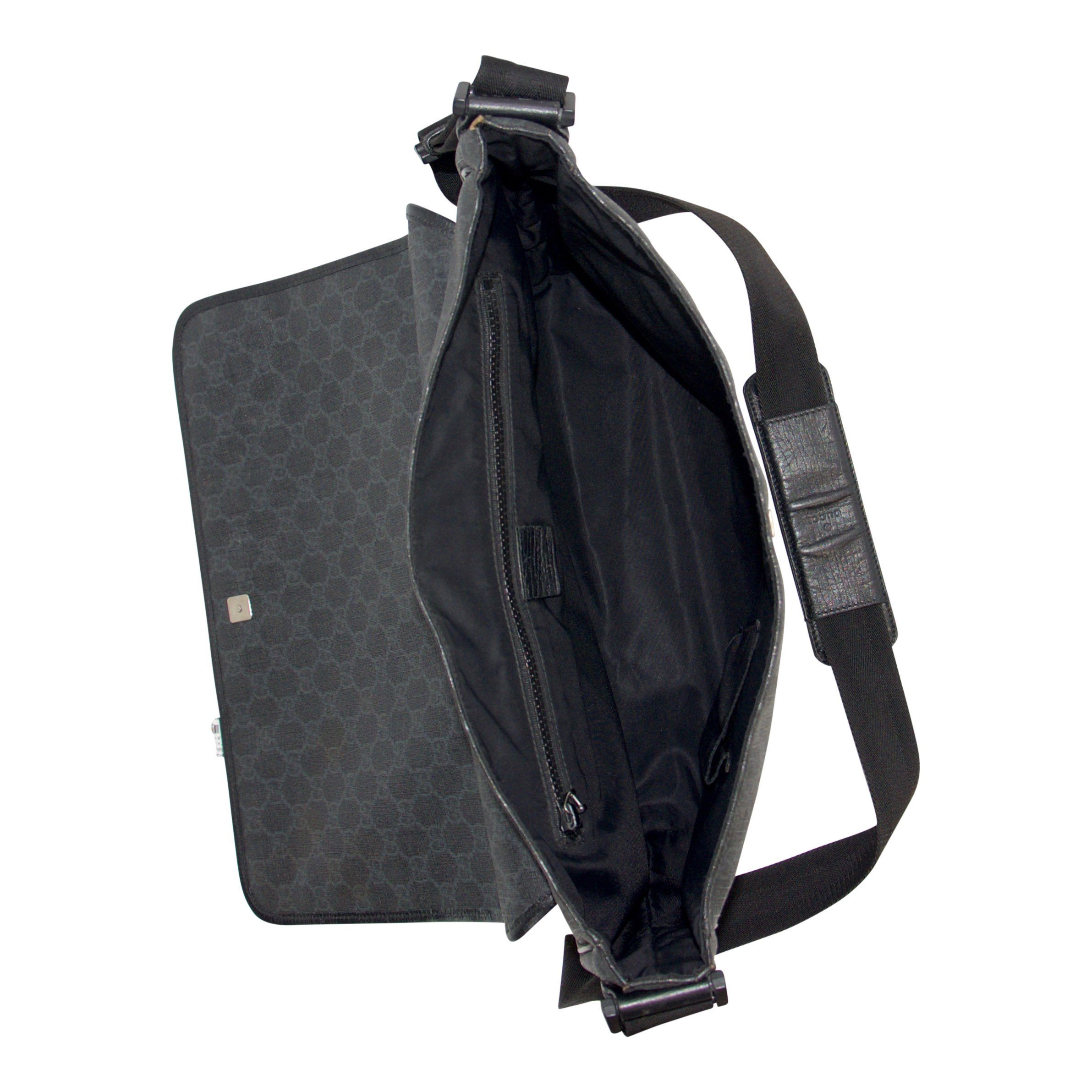 Gucci Black GG Coated Canvas Messenger Bag