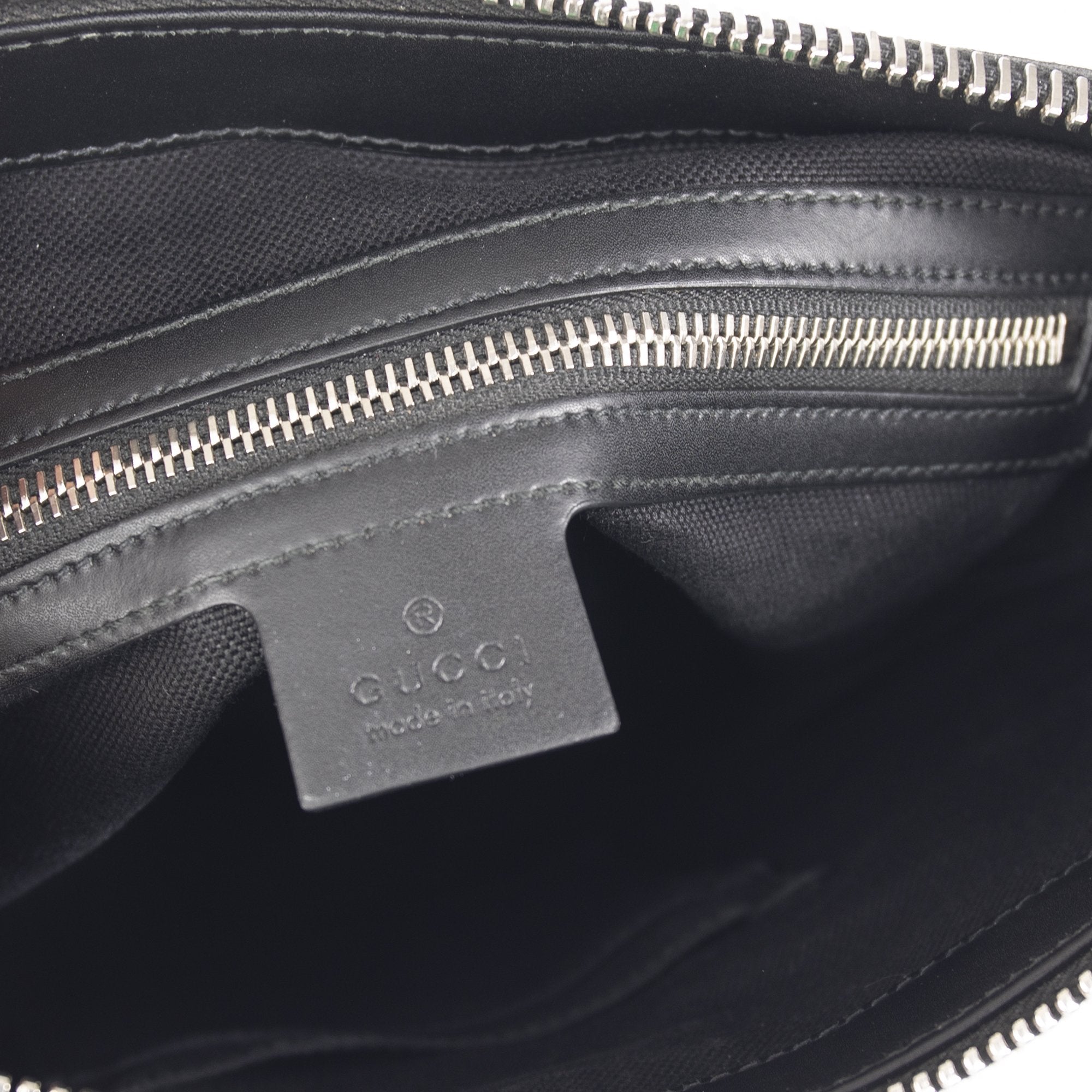 Gucci Black GG Supreme Messenger Bag