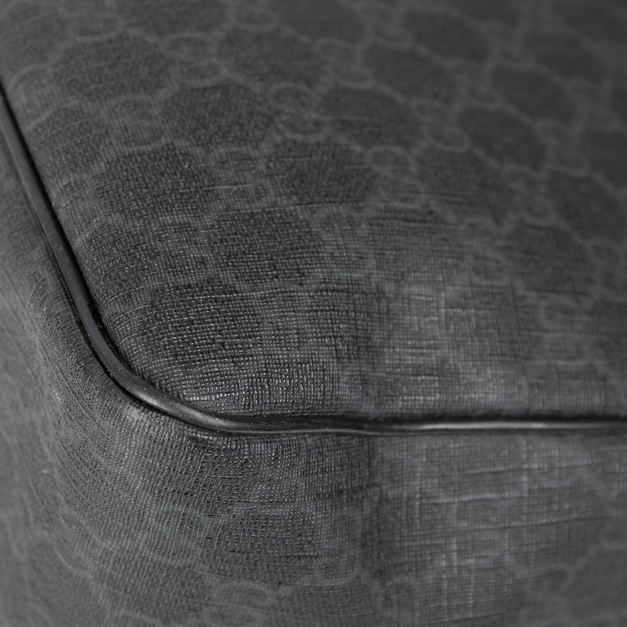 Gucci Black GG Supreme Messenger Bag