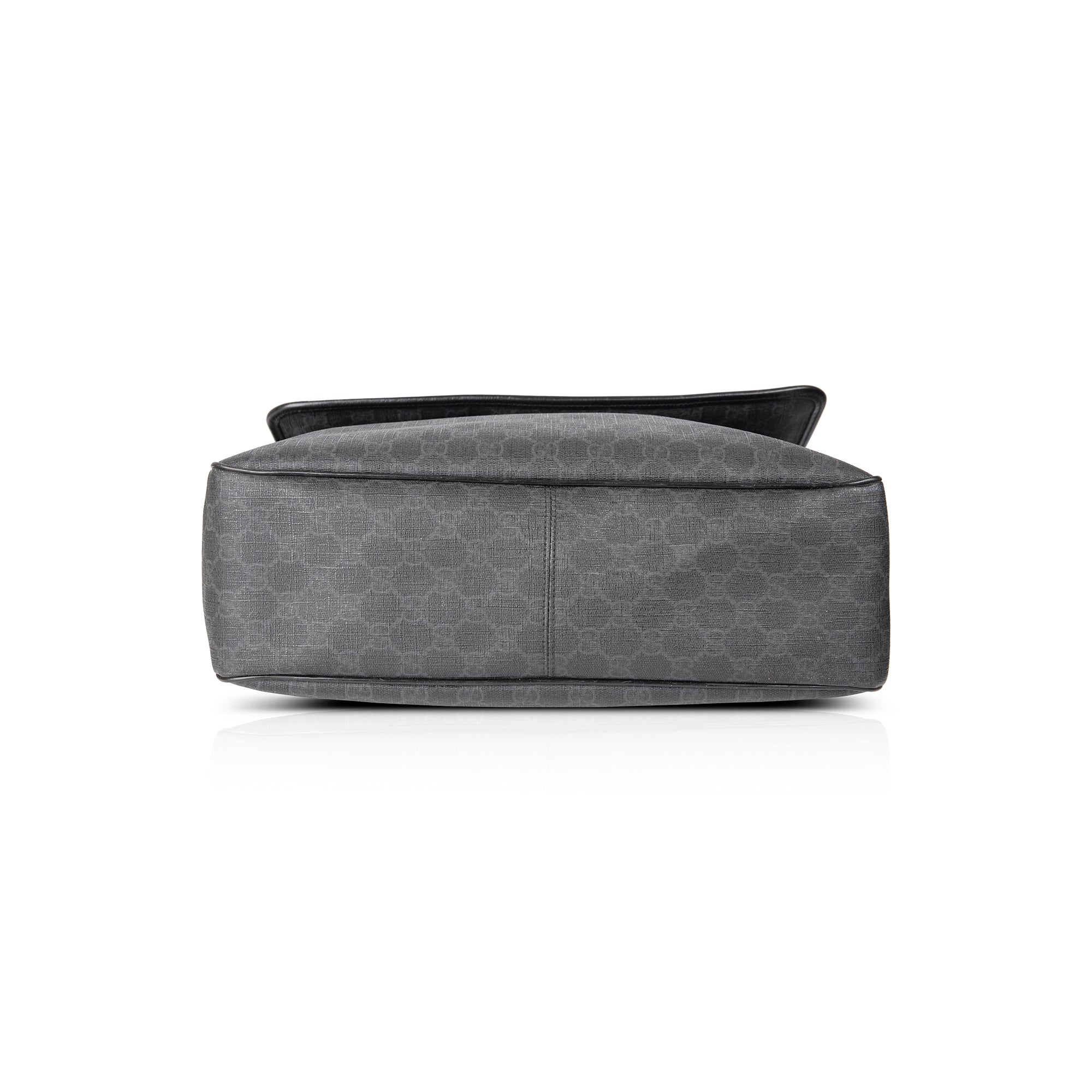 Gucci Black GG Supreme Messenger Bag