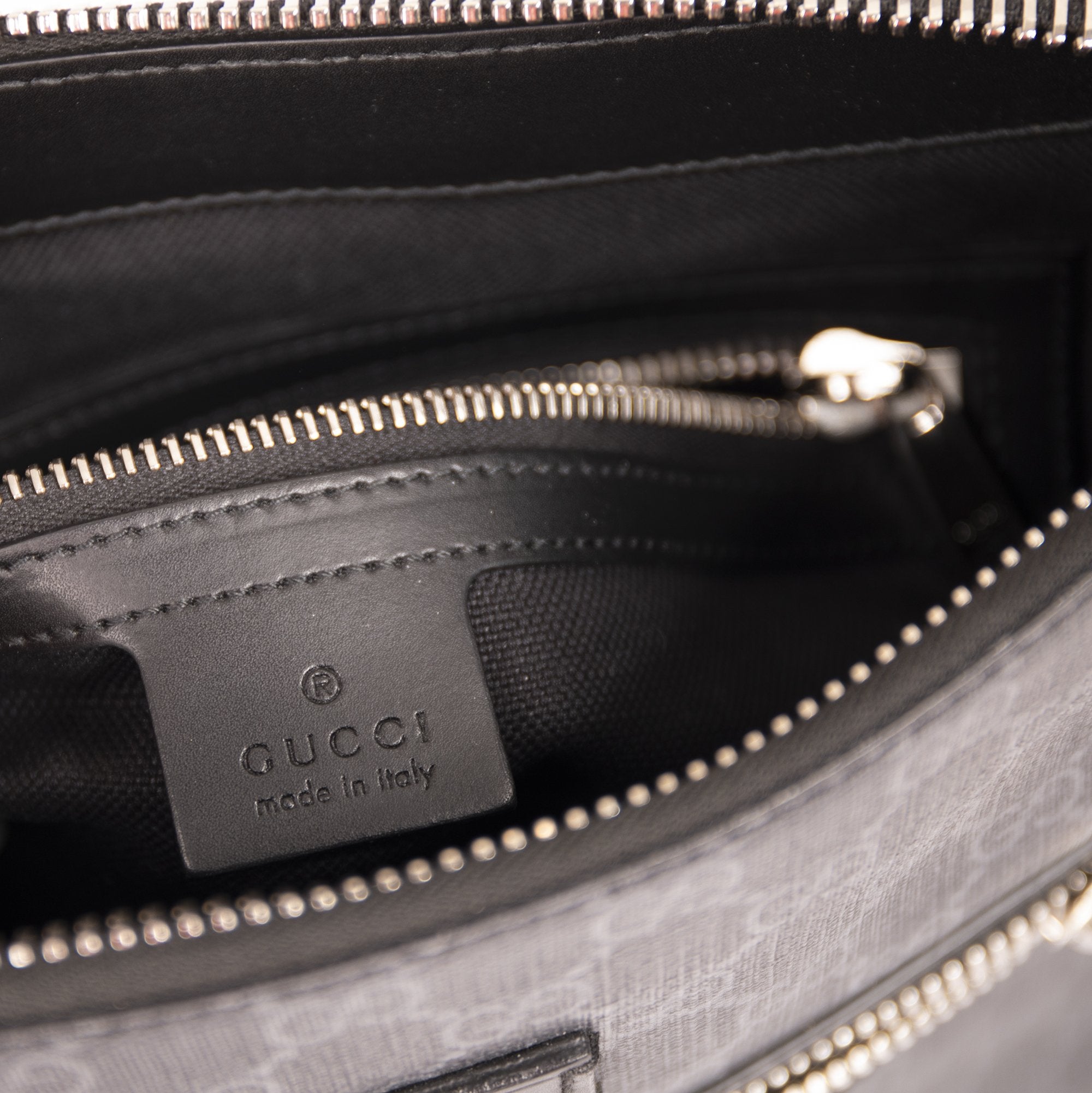 Gucci Black GG Supreme Messenger Bag