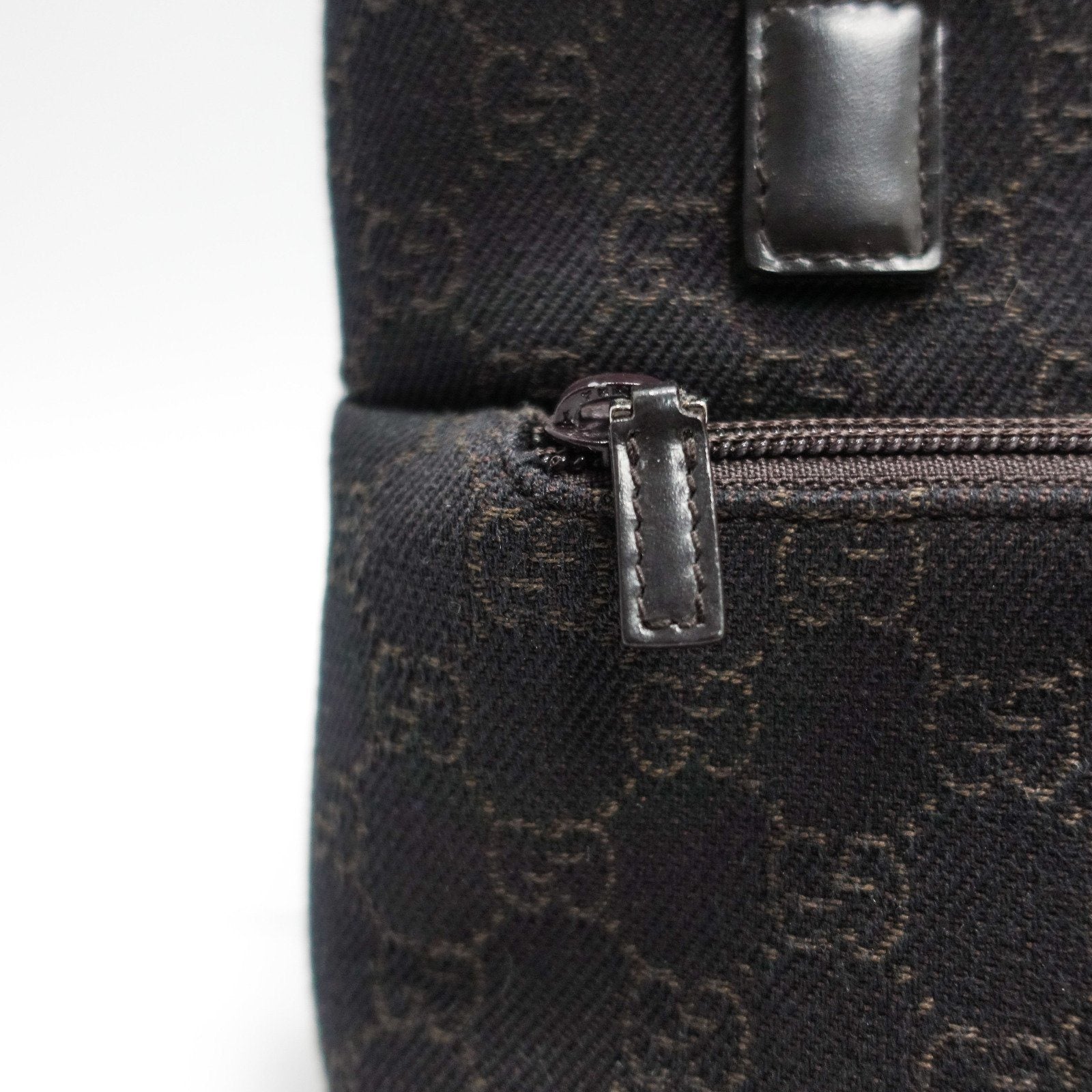 Gucci Black Small Pigo