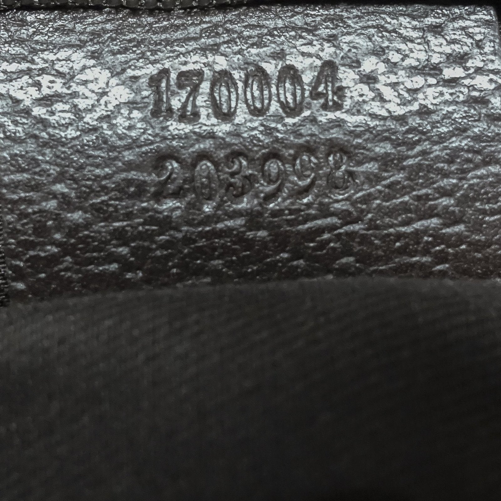 Gucci GG Canvas Medium Tote Bag