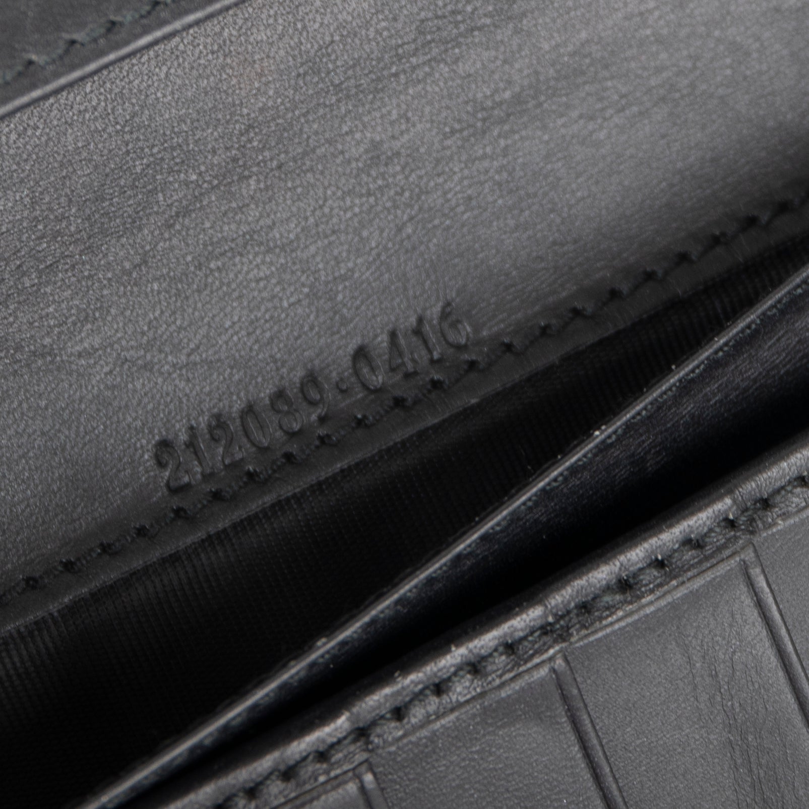 Gucci GG Crystal Continental Wallet