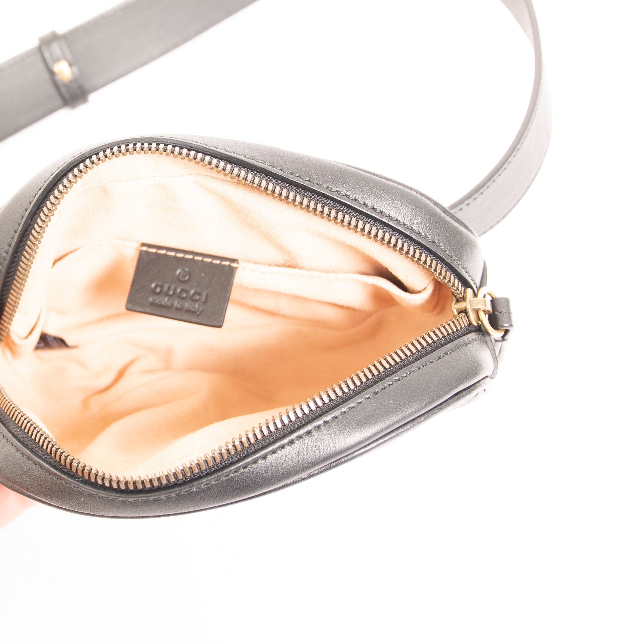 Gucci GG Marmont Matelasse Leather Belt Bag