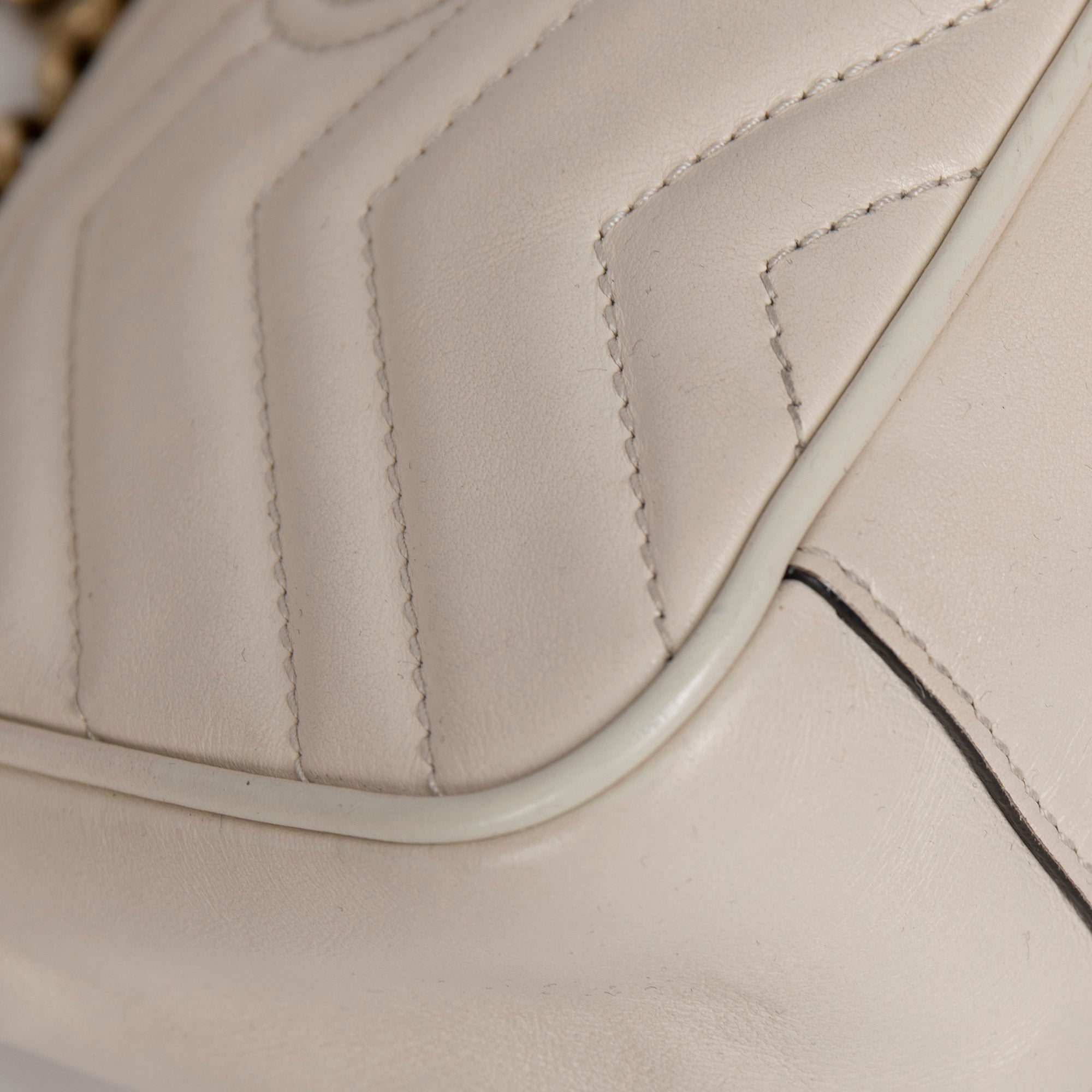 Gucci GG Marmont Matelasse Mini Bag