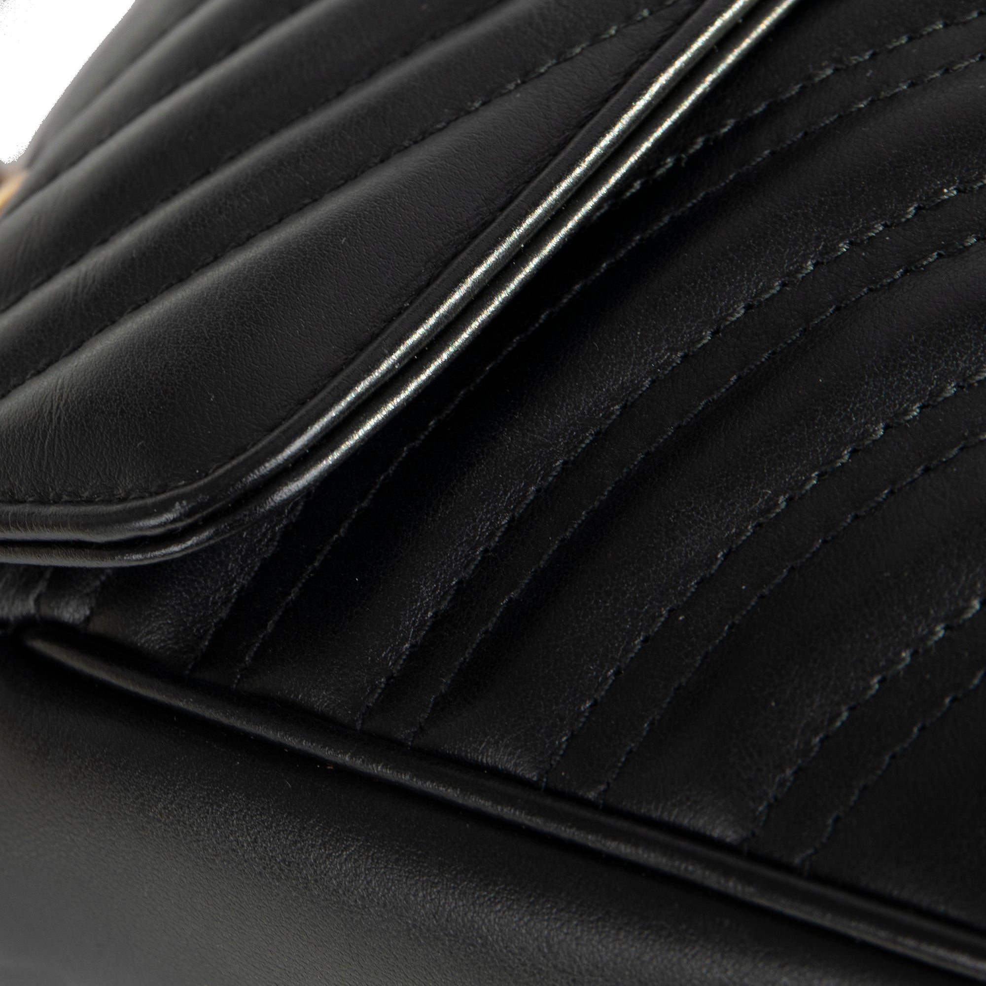 Gucci GG Marmont Matelasse Small Shoulder Bag